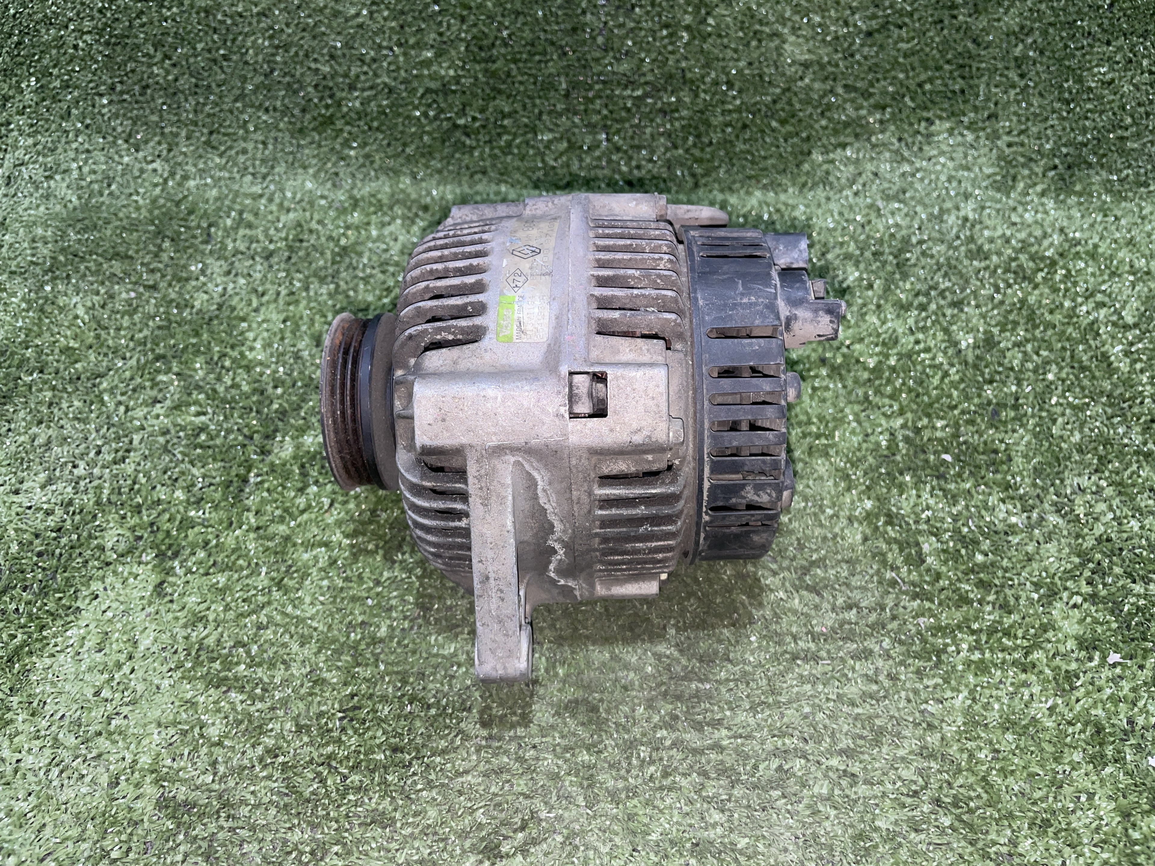 RENAULT Megane 2 generation (2002-2012) Alternator A13VI184,VALEO,7700871033 21585133