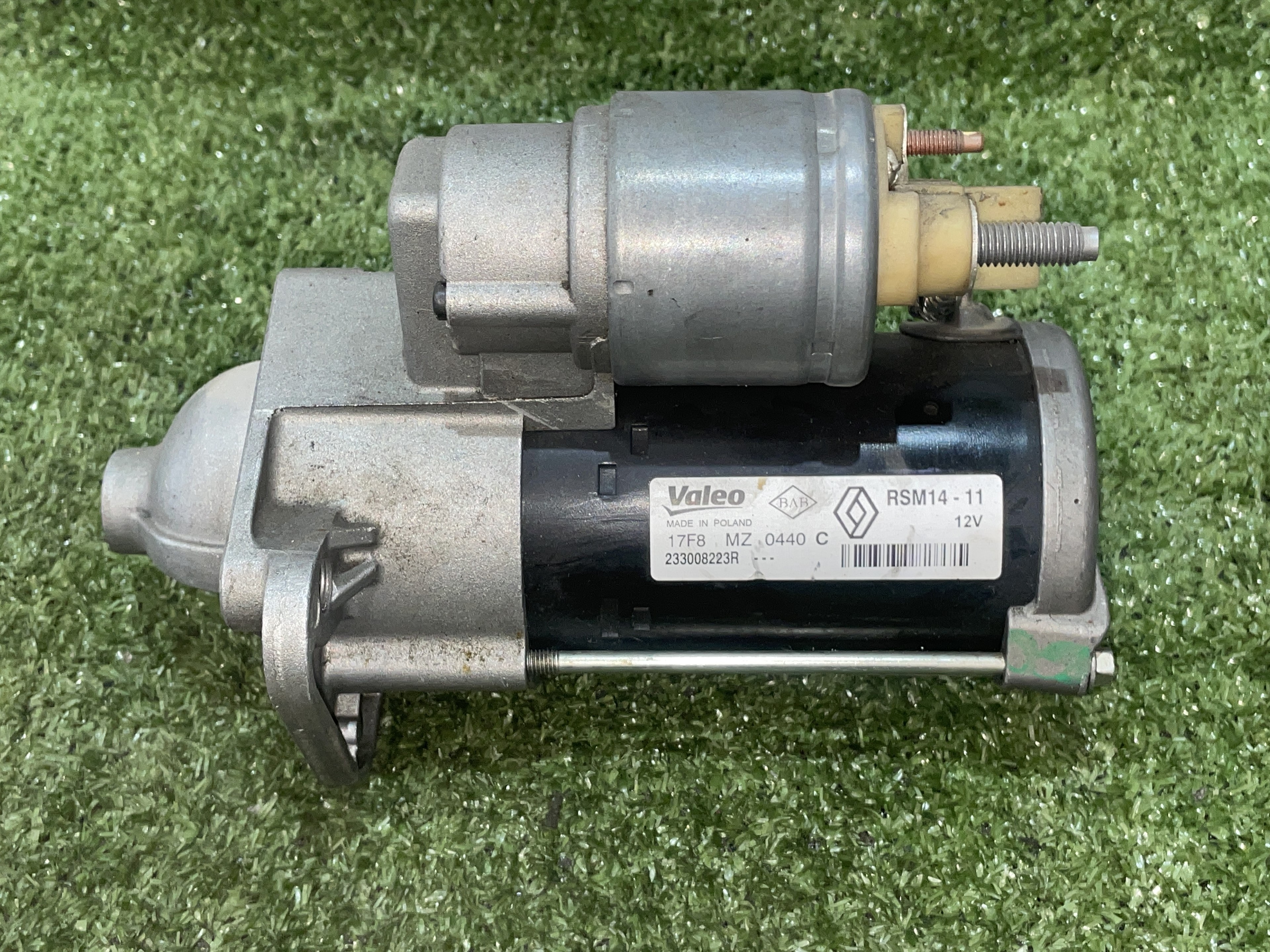 DACIA Duster 1 generation (2010-2017) Starter Motor VALEO, 233008223R, RSM1411 23548842