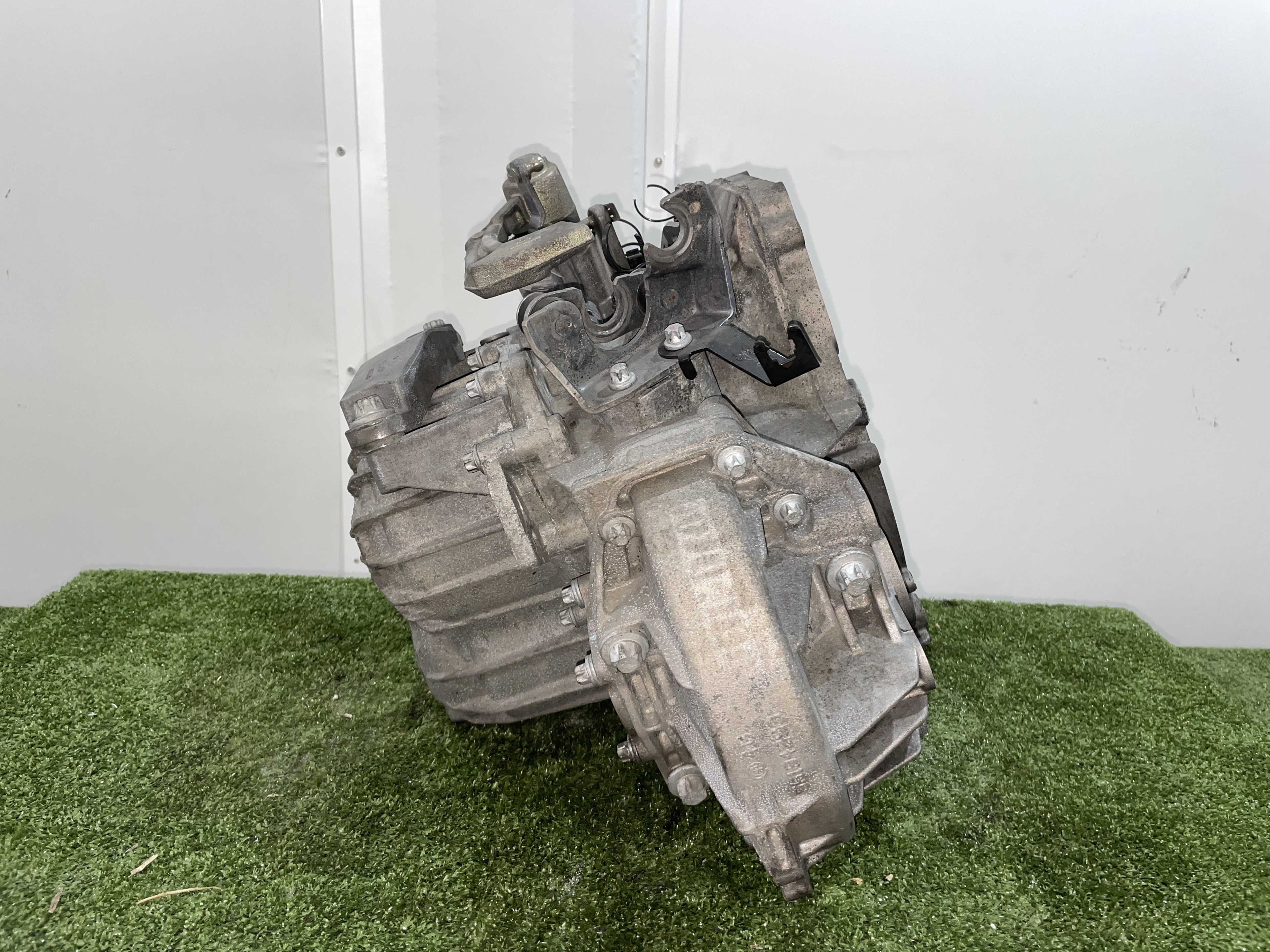 OPEL Zafira B (2005-2010) Gearbox M32019DI, M32 24950657