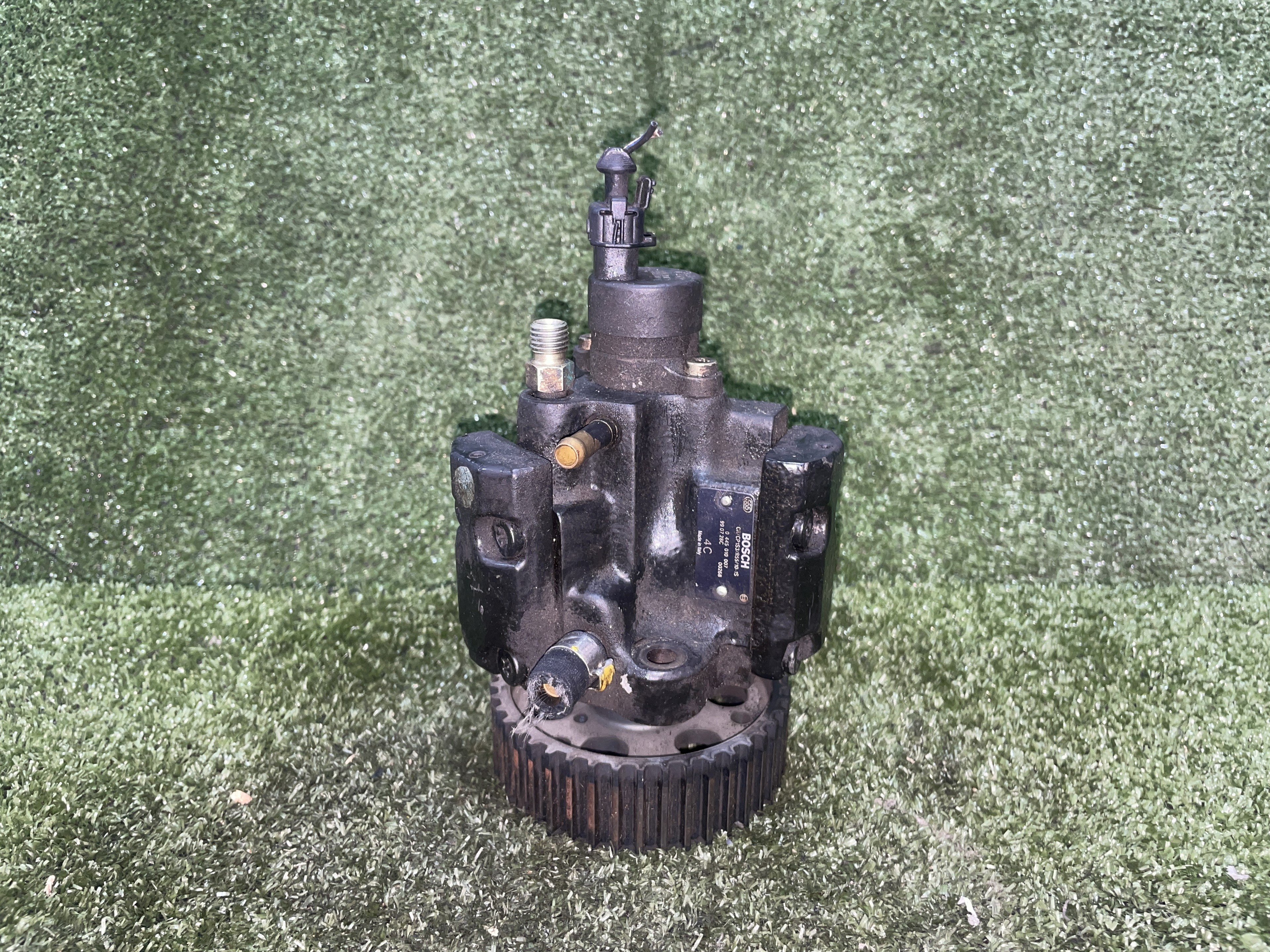 ALFA ROMEO 147 2 generation (2004-2010) High Pressure Fuel Pump 0445010007 23554939