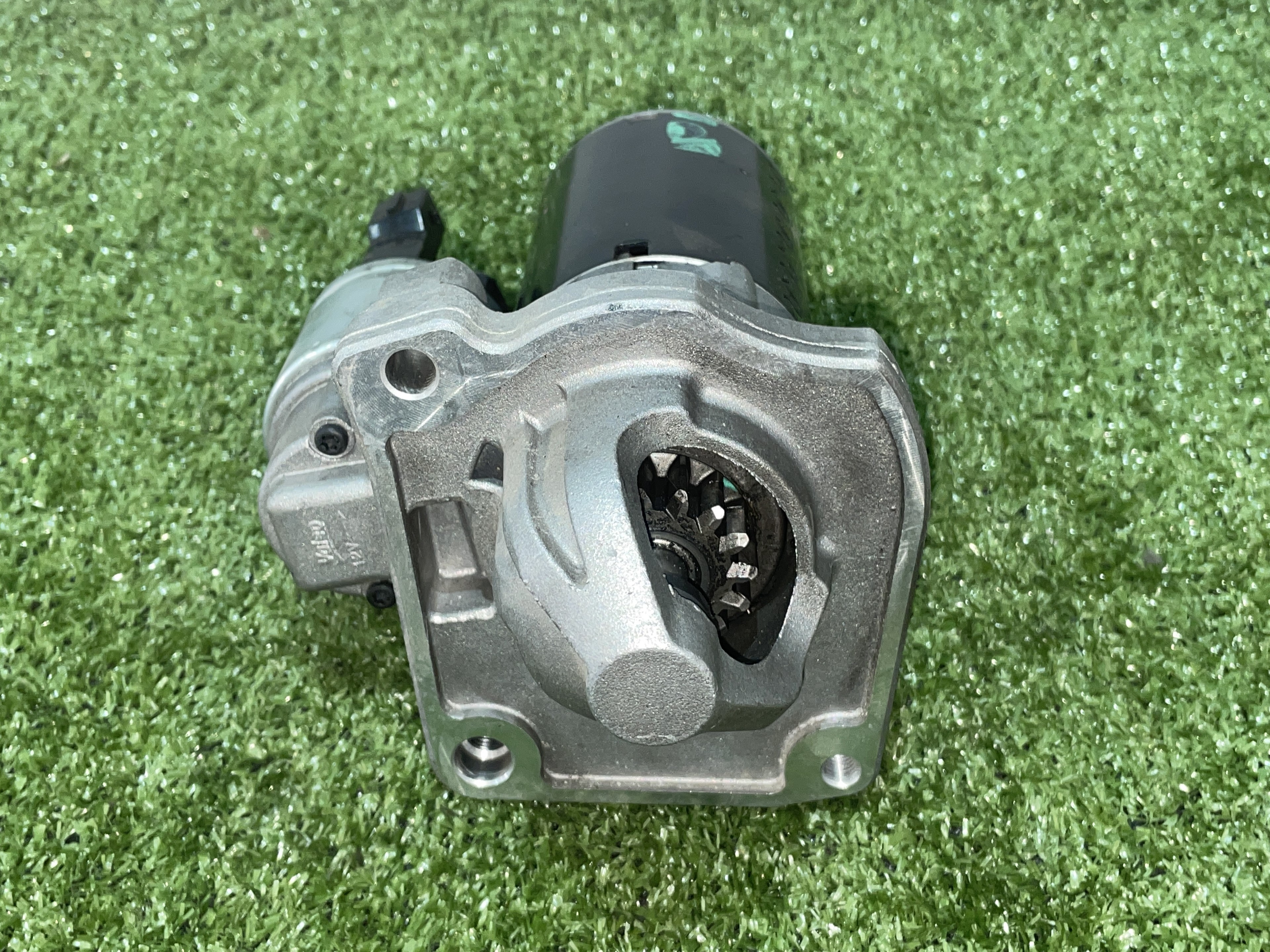 PEUGEOT 208 Peugeot 208 (2012-2015) Starter Motor ESM18E8, VALEO, 9674077280 23548321