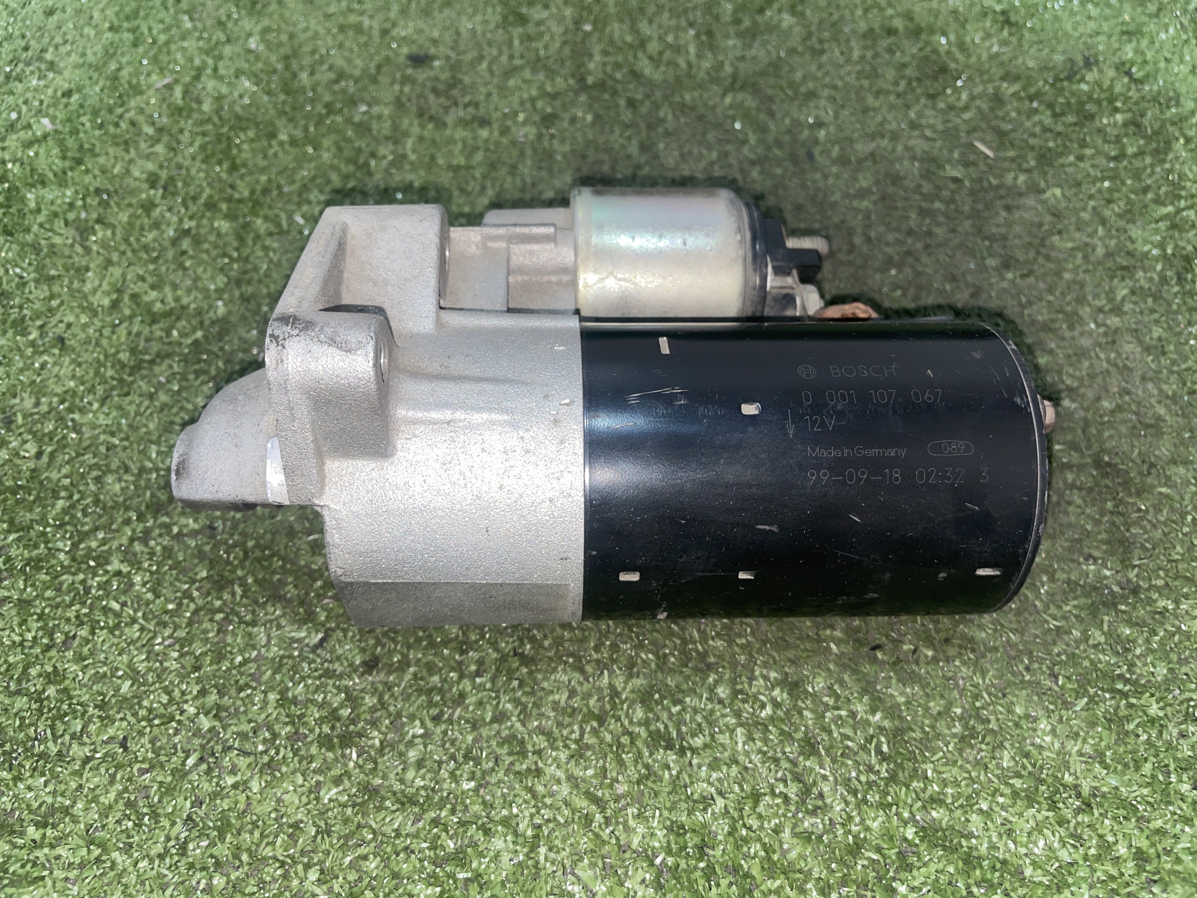 VOLVO V40 1 generation (1996-2004) Starter Motor 0001107067 23553200