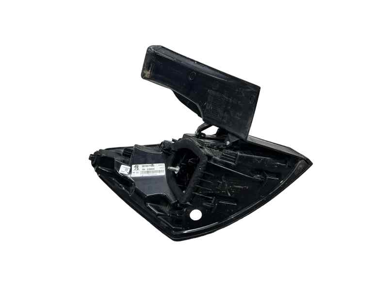Piloto trasero derecho 9810477080 de Peugeot 3008 2016-2025 - pieza usada