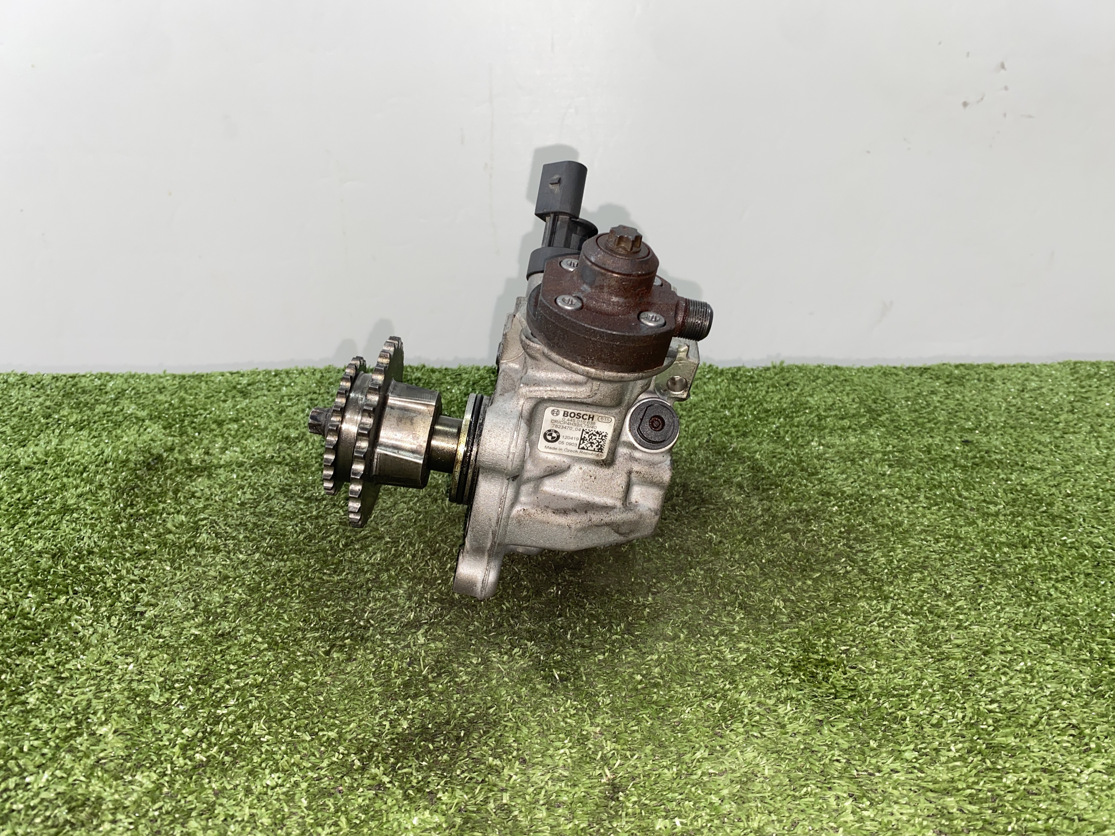 BMW 6 Series F06/F12/F13 (2010-2018) High Pressure Fuel Pump 0445010638, 7823470_04 25942969