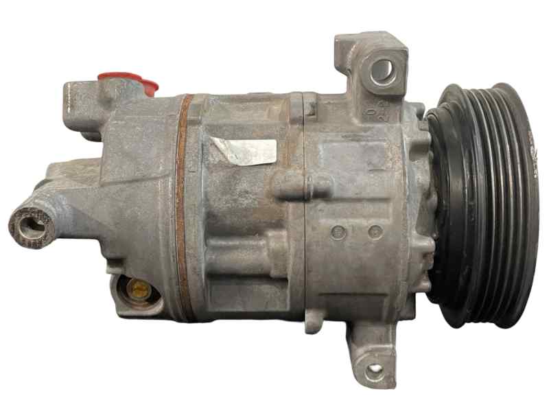 Air conditioning compressor 192B3000 4472208634 de Fiat Stilo 2001-2012 con 130000 km - pieza usada