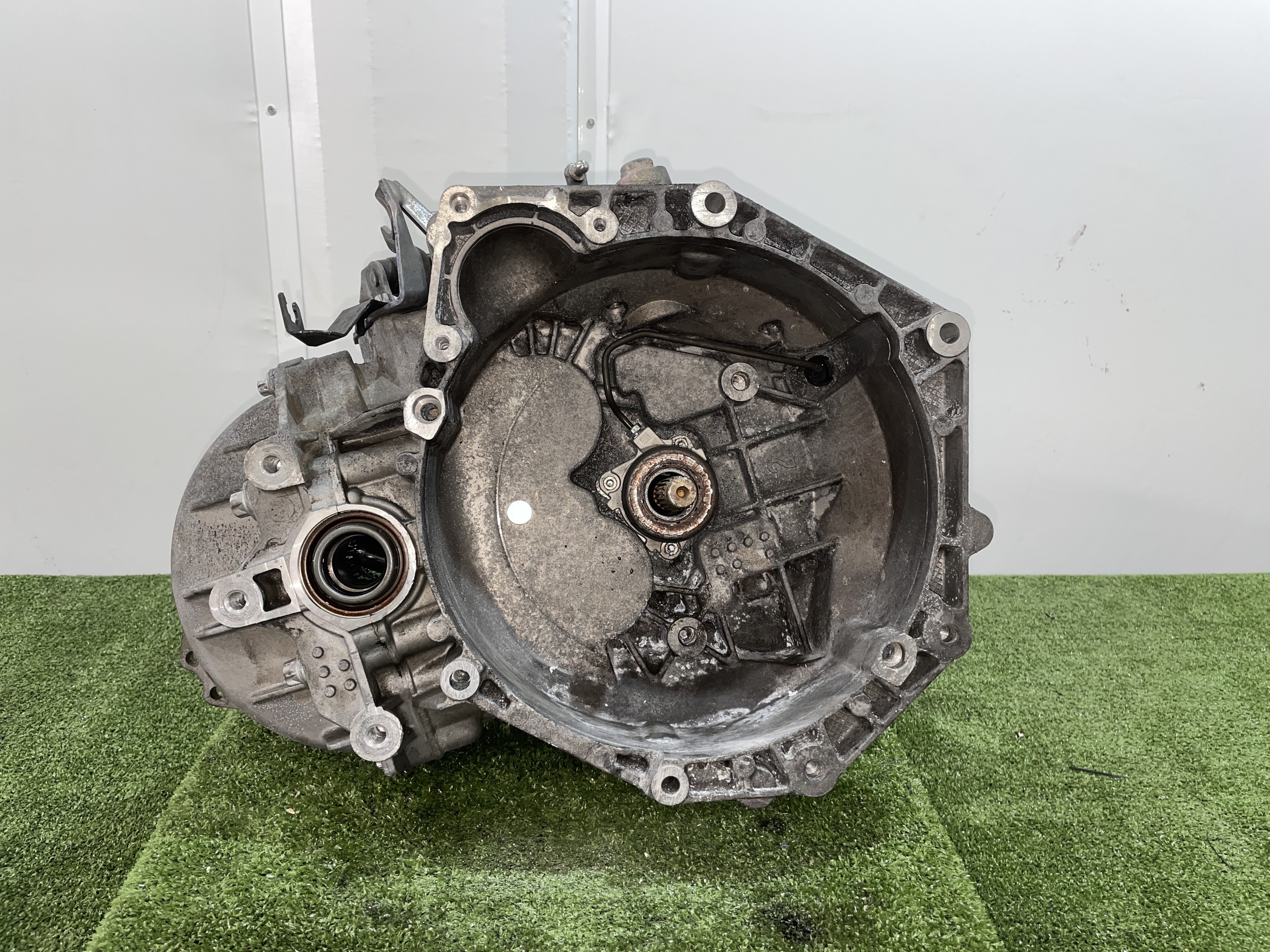 OPEL Zafira B (2005-2010) Gearbox M32019DI, M32 24950657