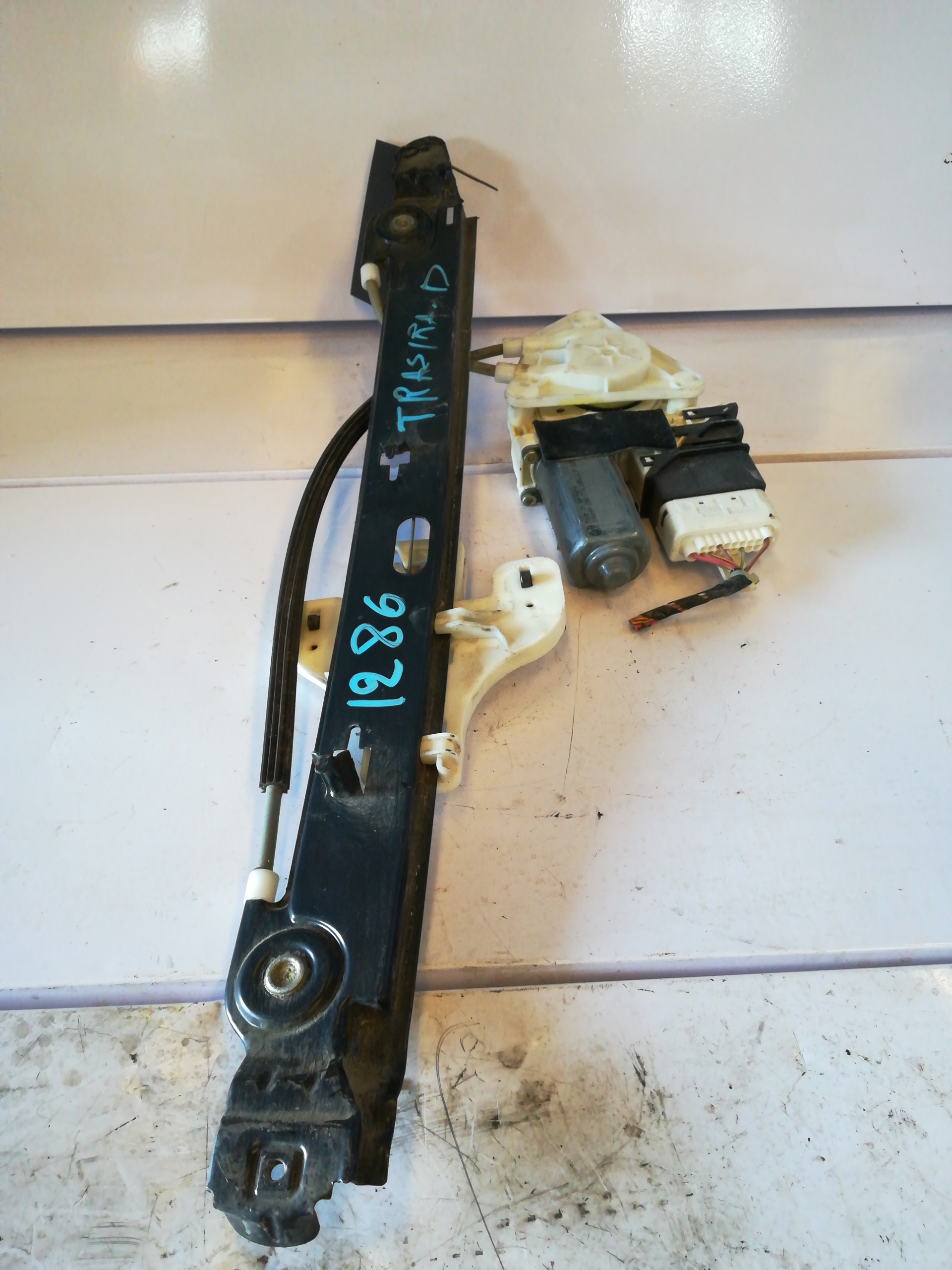 SEAT Toledo 3 generation (2004-2010) Rear Right Door Window Regulator 5P0839402,ELECTRICO 22378460