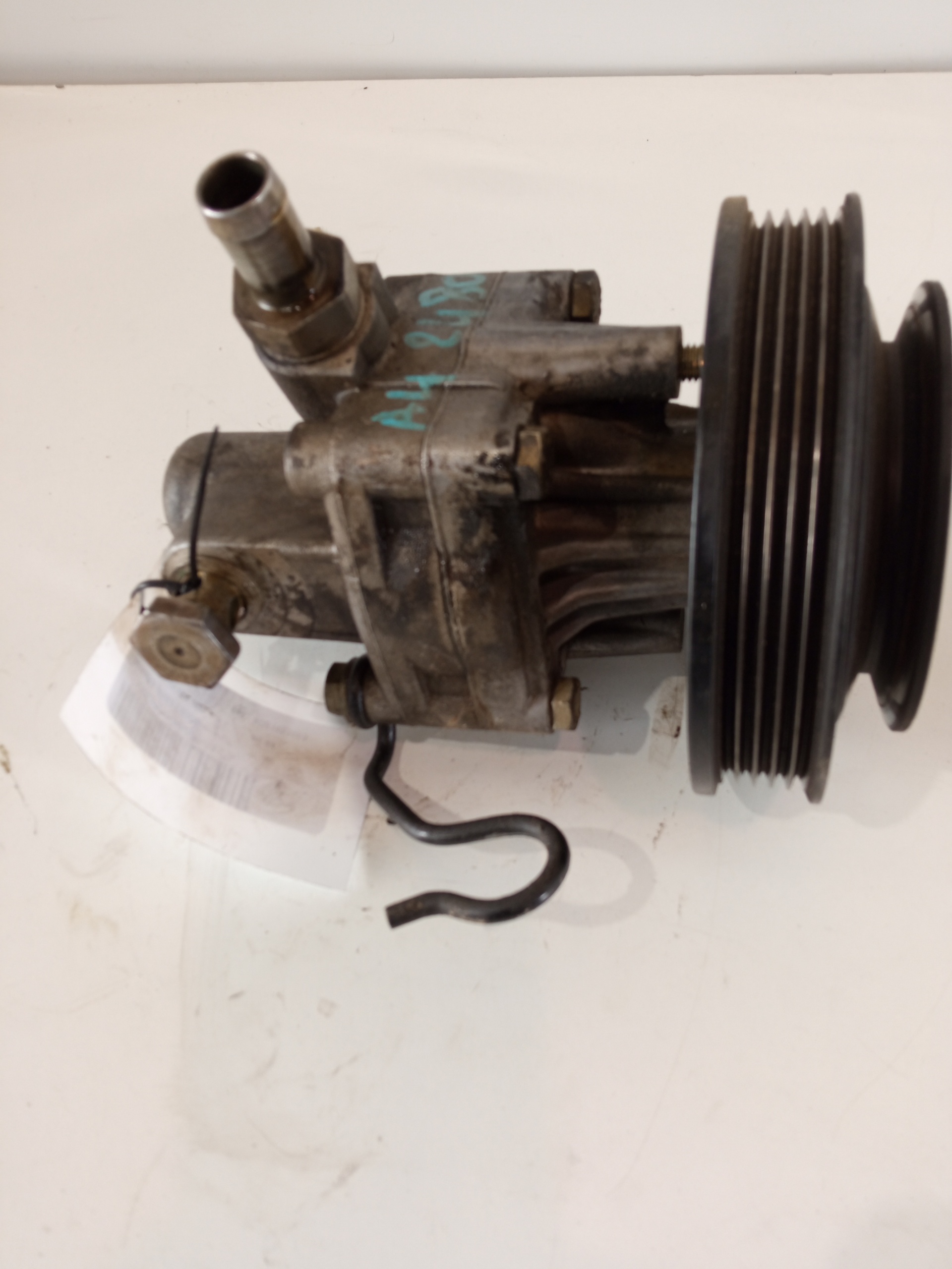 AUDI A4 B5/8D (1994-2001) Power Steering Pump 8D0145156A 22386536