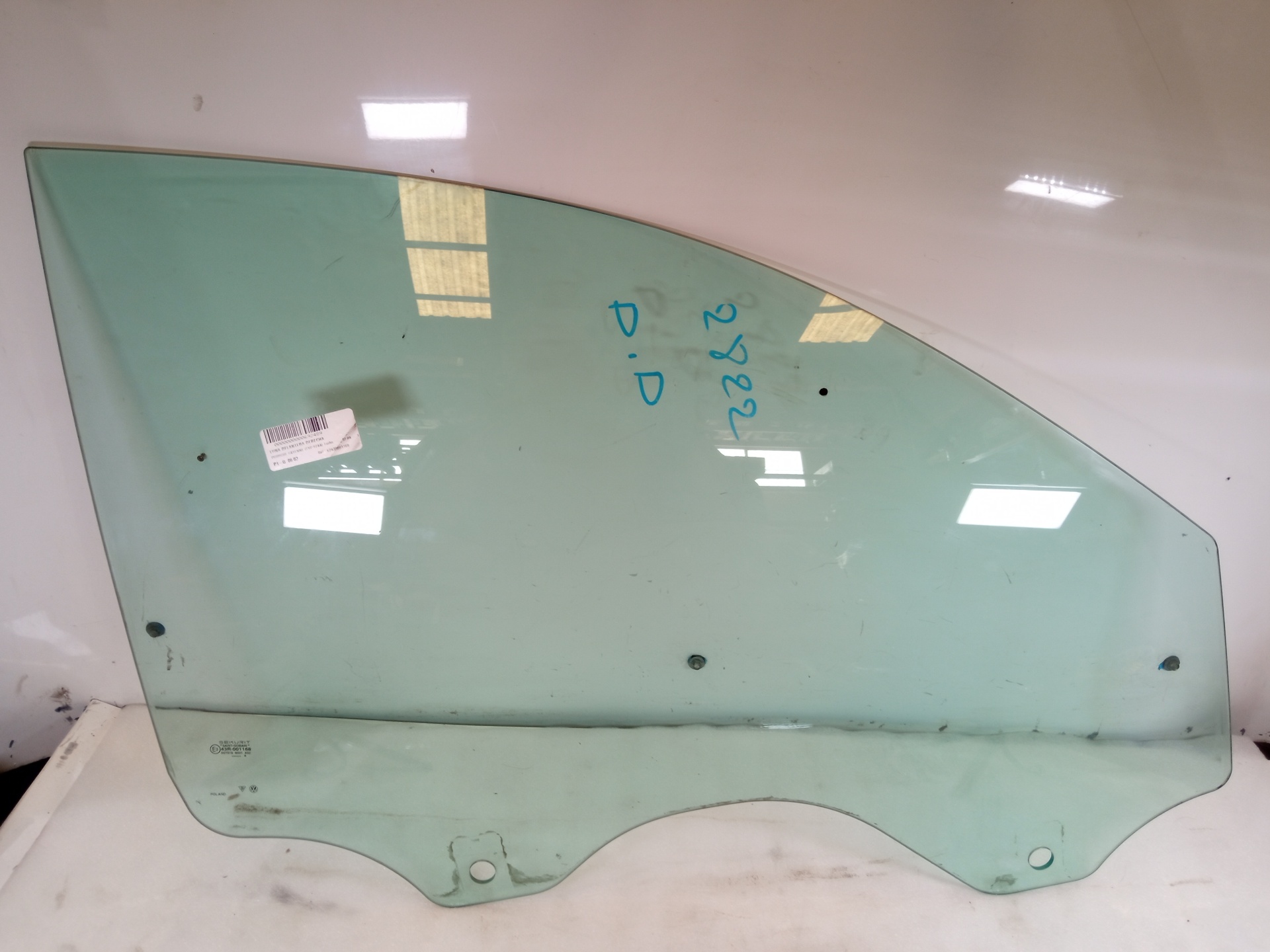 PORSCHE Cayenne 958 (2010-2018) Παράθυρο μπροστινών δεξιών πορτών E243R001168 24858497