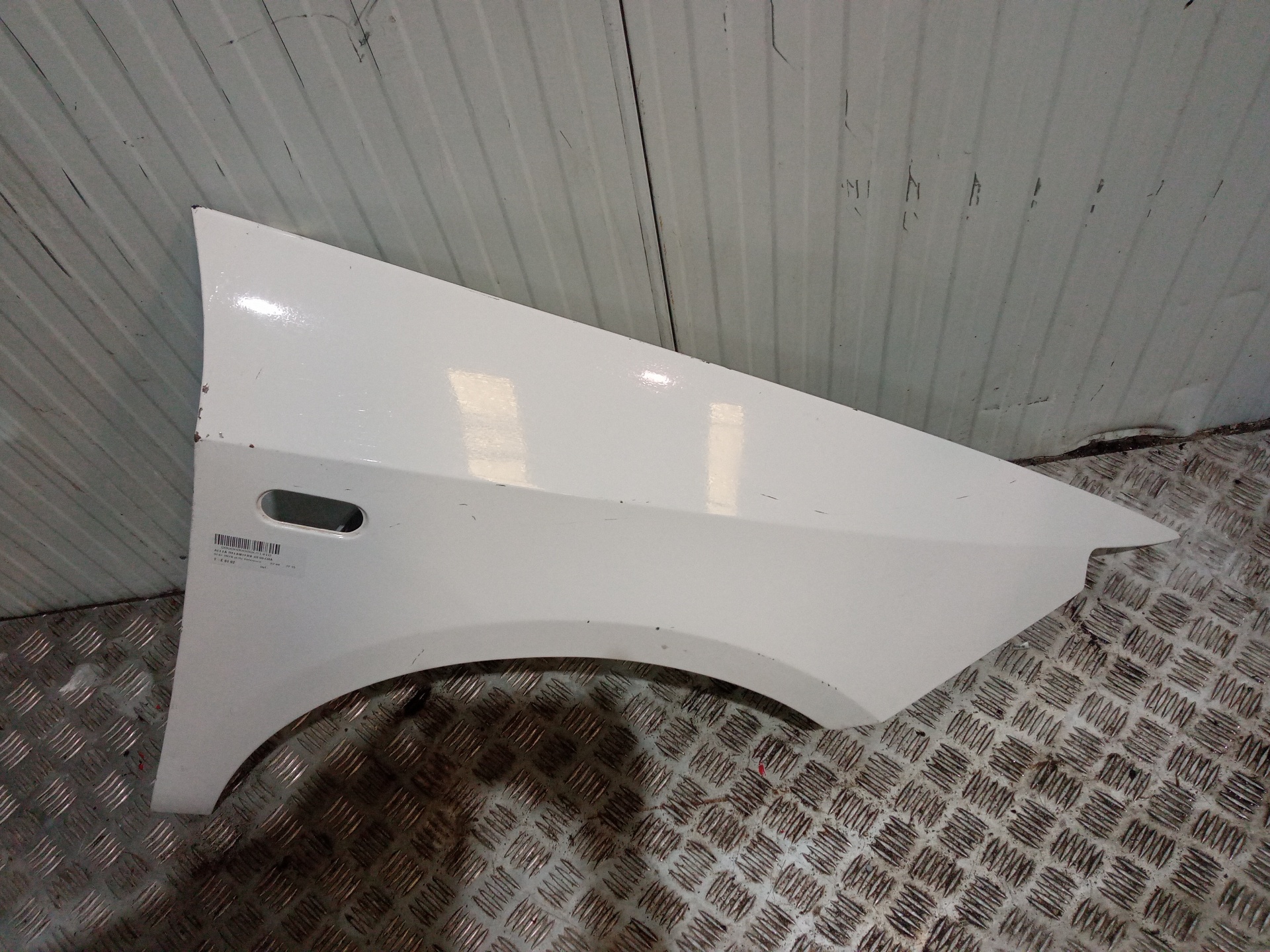 SEAT Ibiza 4 generation (2008-2017) Front Right Fender 25427624