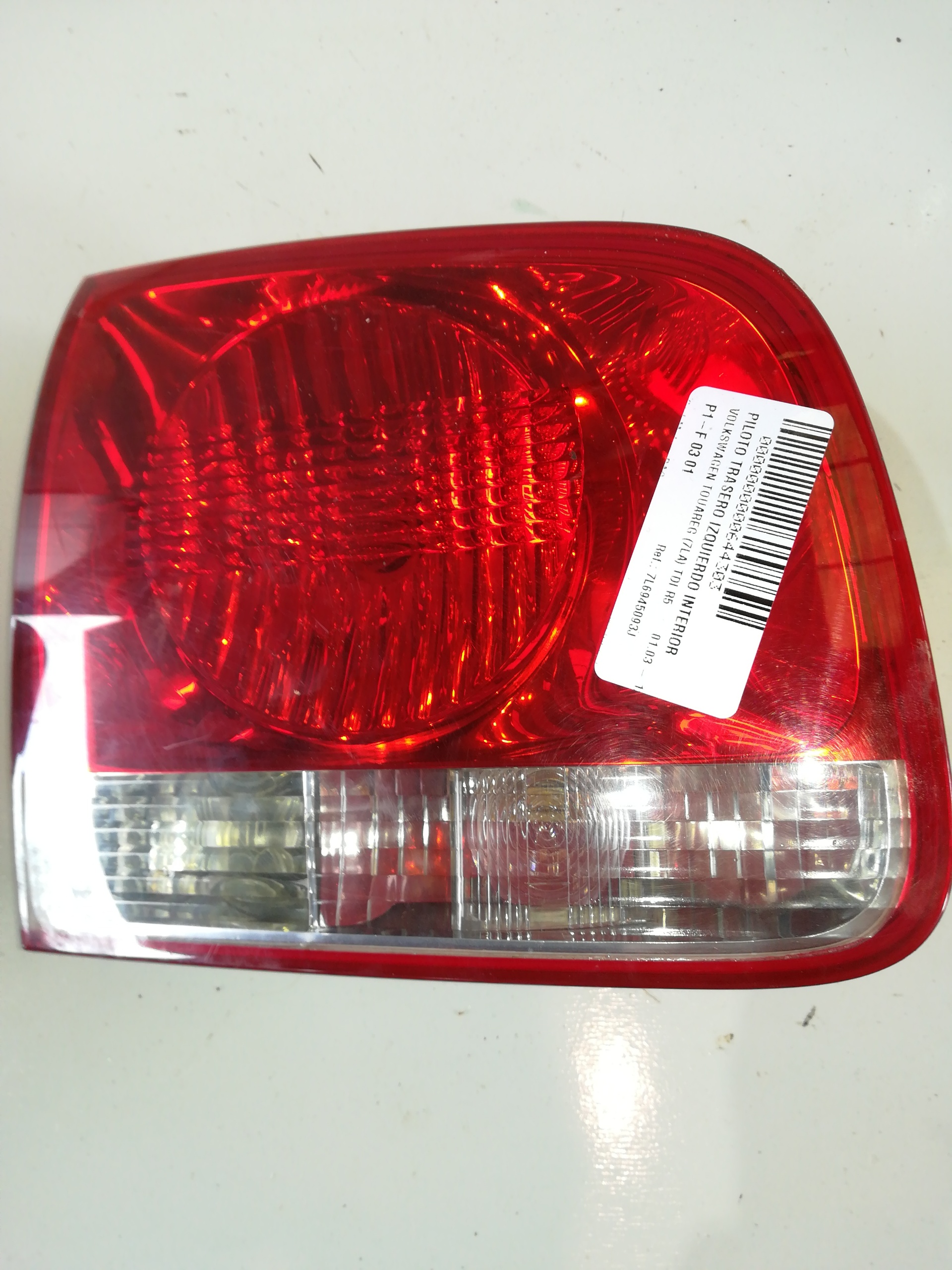 VOLKSWAGEN Touareg 1 generation (2002-2010) Rear Left Taillight 7L6945093J, 4PINES 24875857