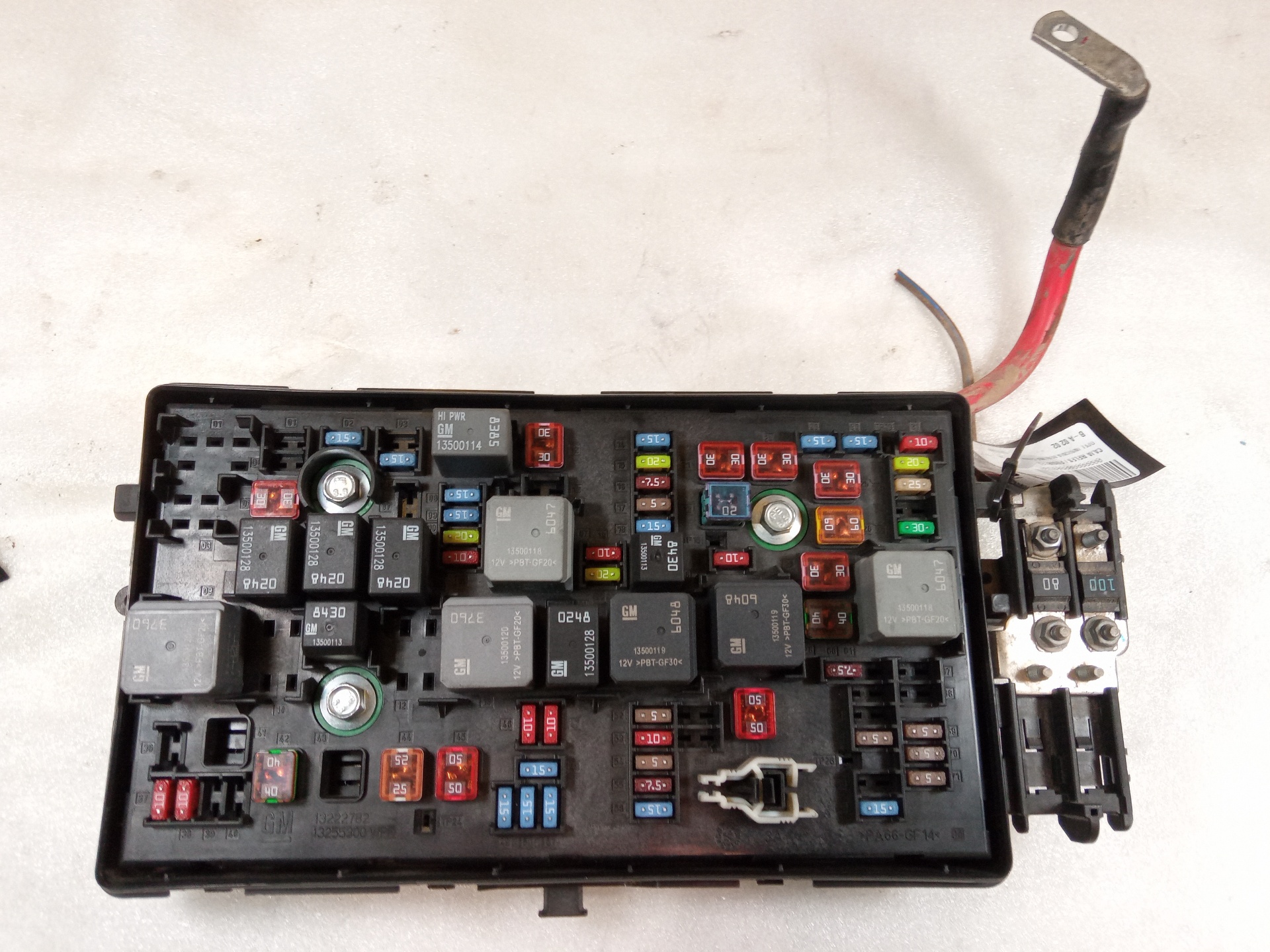 OPEL A (2008-2016) Fuse Box 13255300 24604802