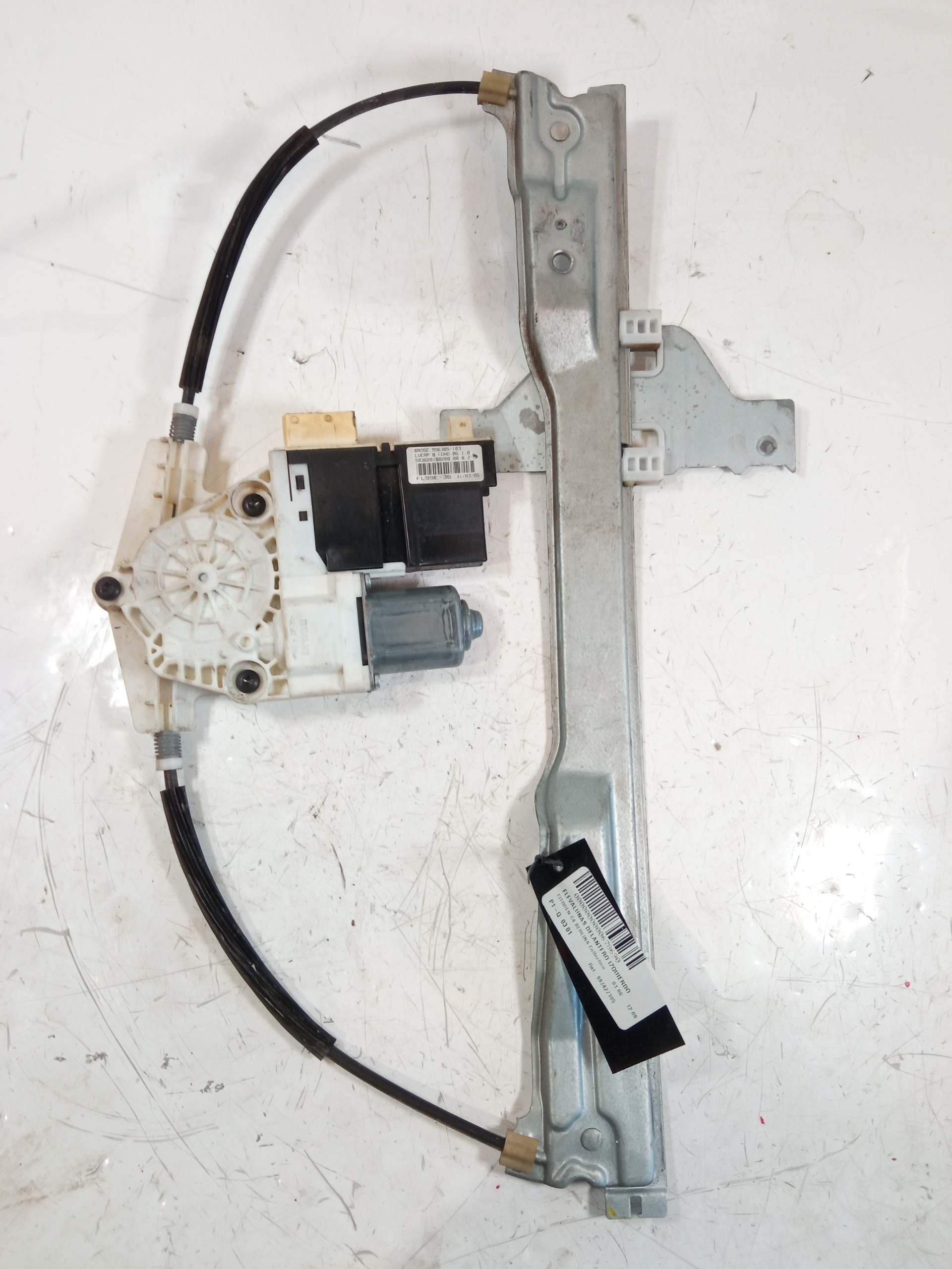 CITROËN C4 1 generation (2004-2011) Front Left Door Window Regulator 997427105 25211122