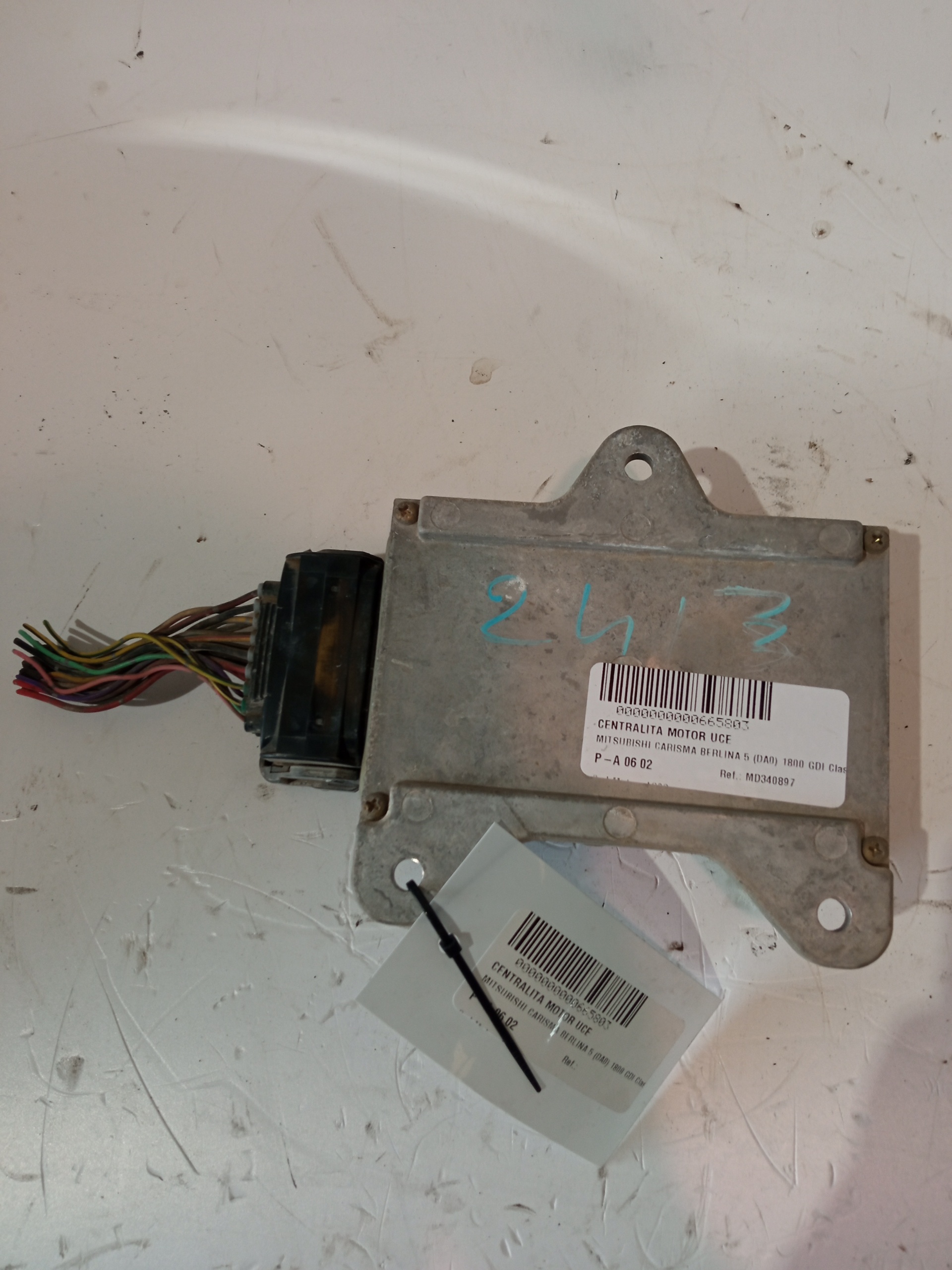 MITSUBISHI Carisma 1 generation (1995-2004) Engine Control Unit ECU MD340897 22391257