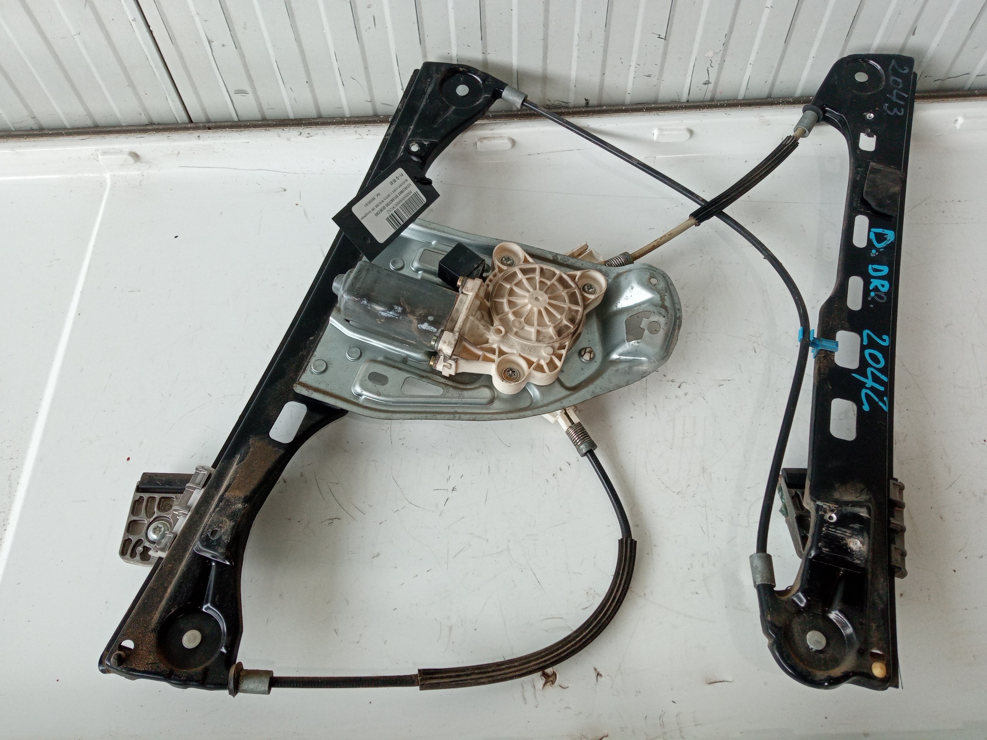 MERCEDES-BENZ C-Class W203/S203/CL203 (2000-2008) Front Right Door Window Regulator 990595101,6PINES 23971043