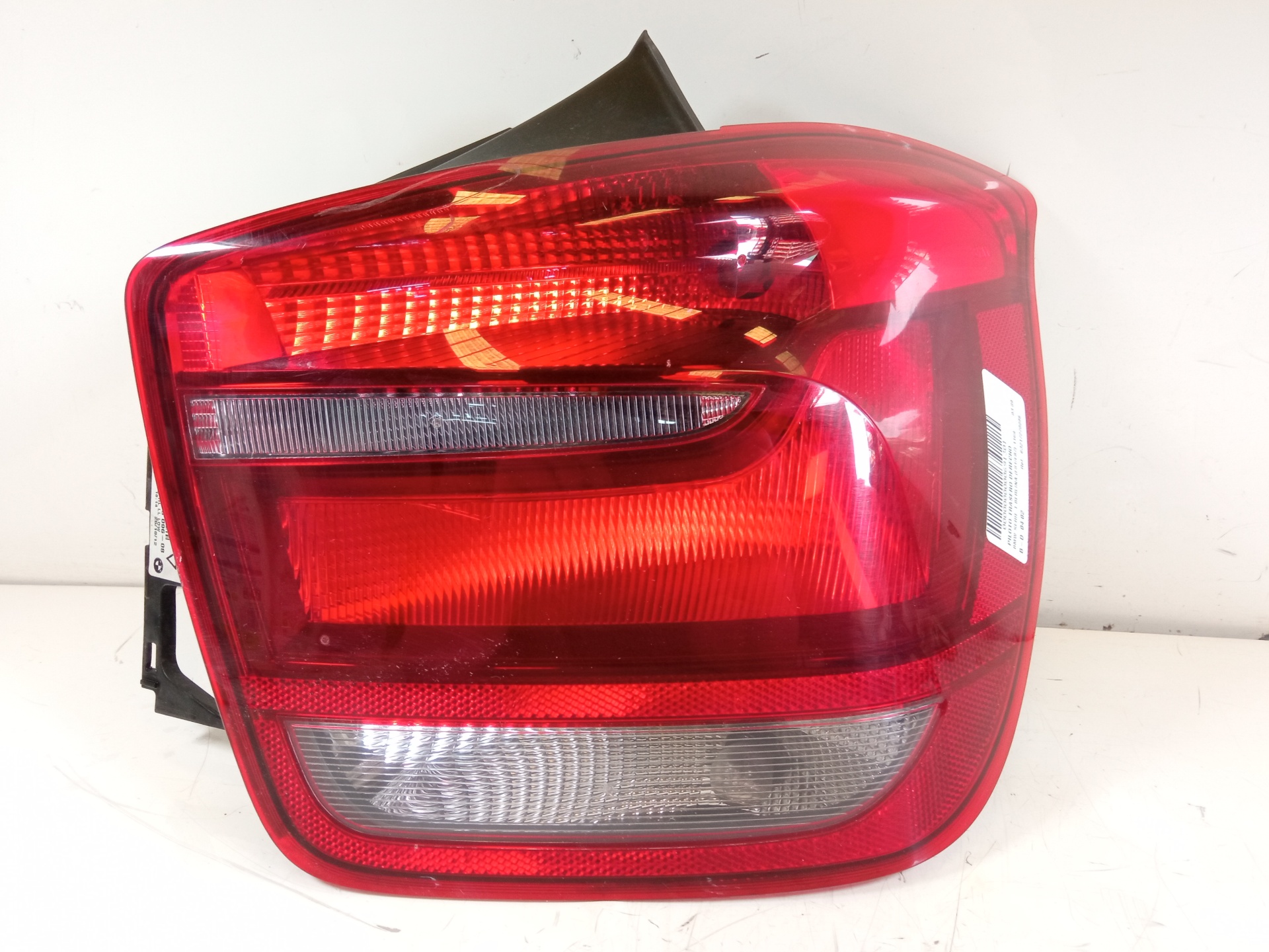 Piloto trasero derecho N47D20A 63217270096 de Bmw 1 (e81) 2006-2011 177 CV