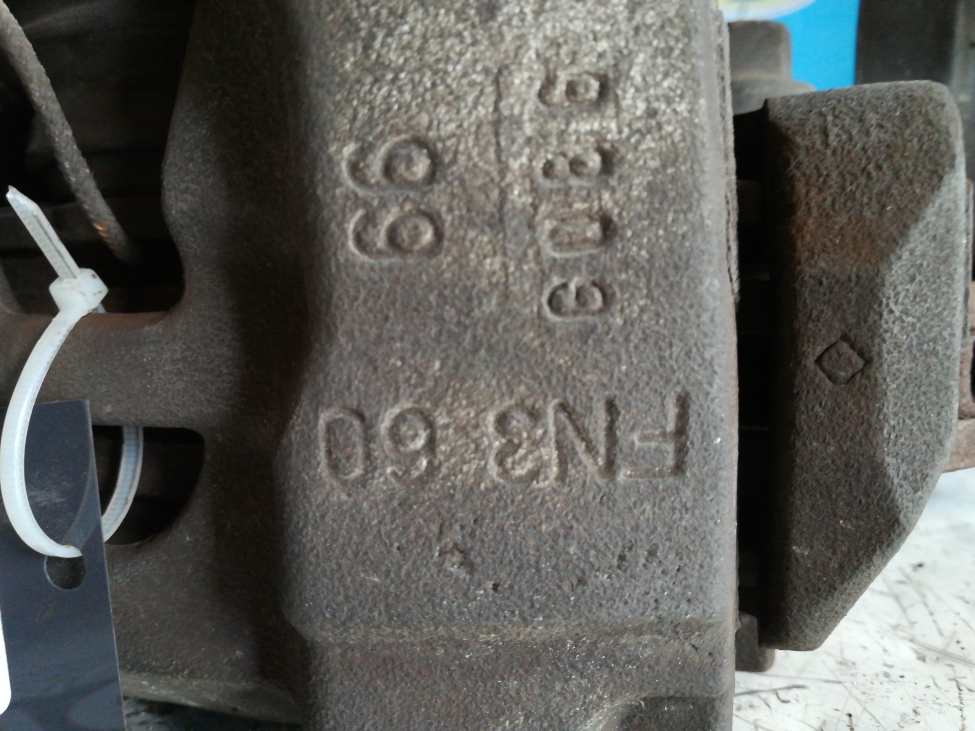 CHEVROLET 159 1 generation (2005-2011) Front Right Brake Caliper FN360, FN360 22365187