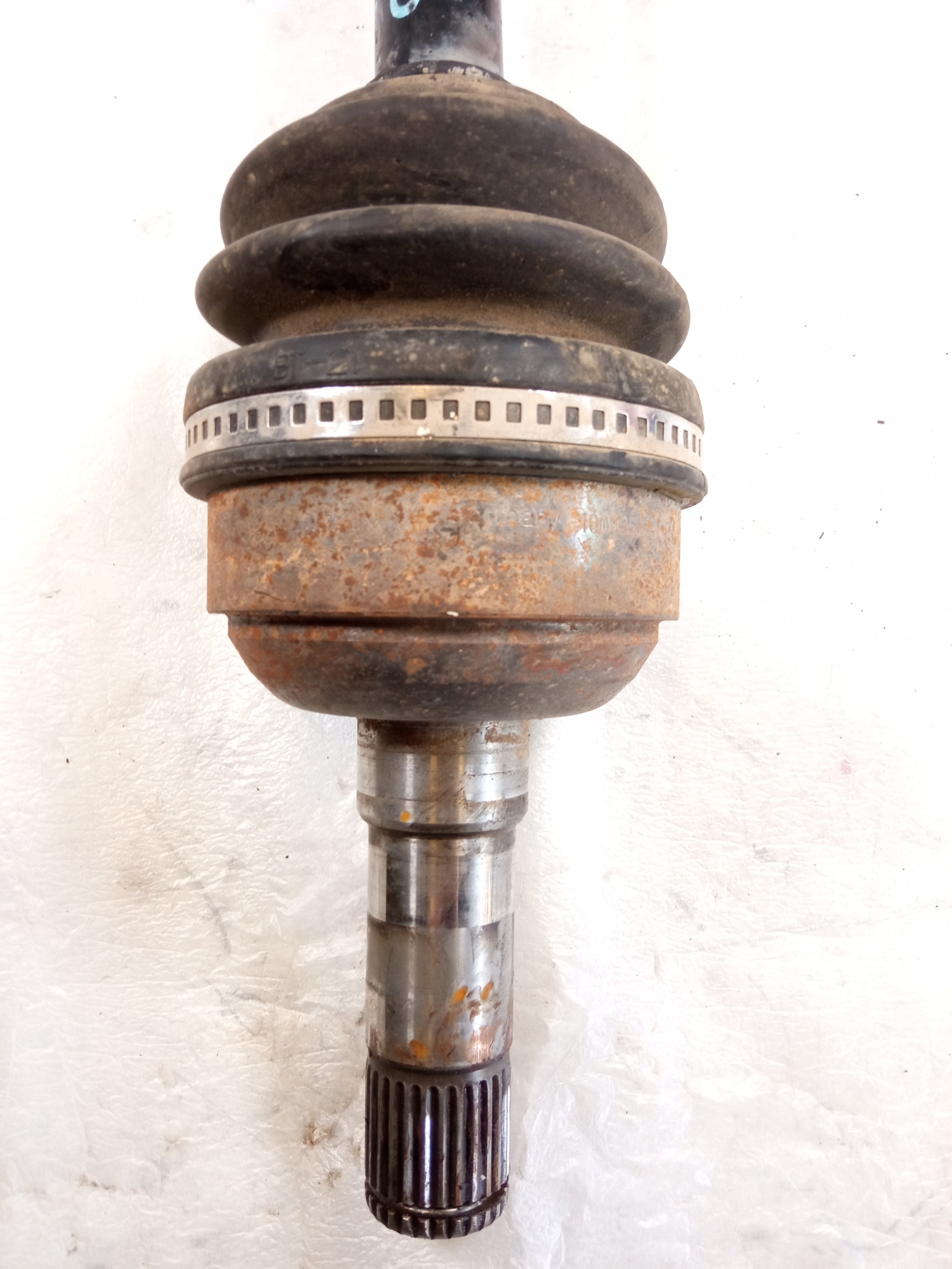 OPEL Insignia A (2008-2016) Front Left Driveshaft 13219092 24853796