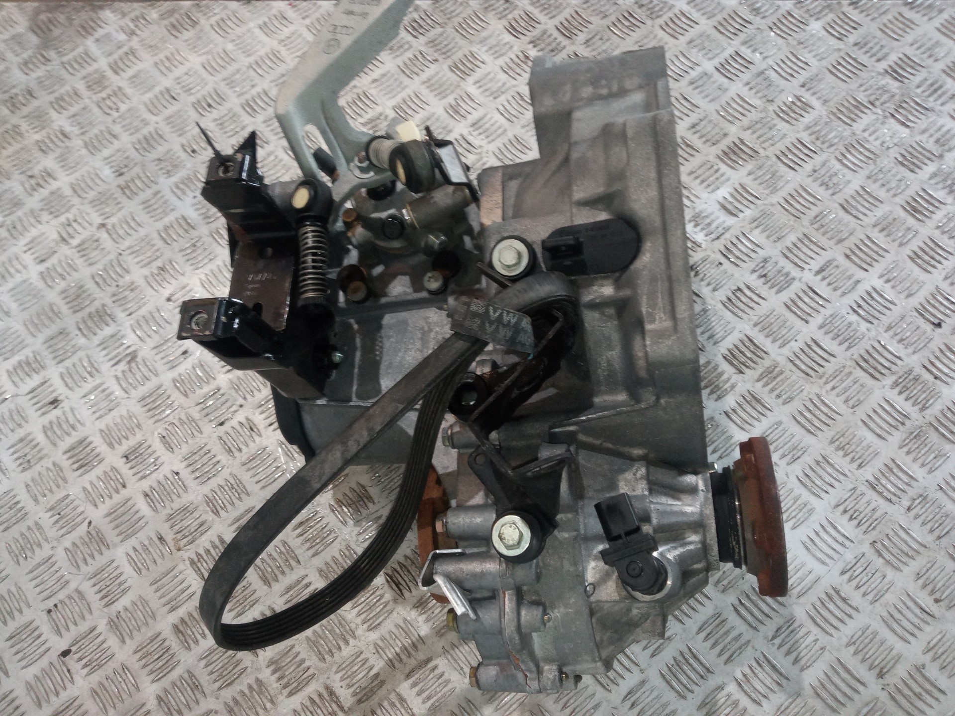 SEAT Ibiza 3 generation (2002-2008) Коробка передач EWT 25178492