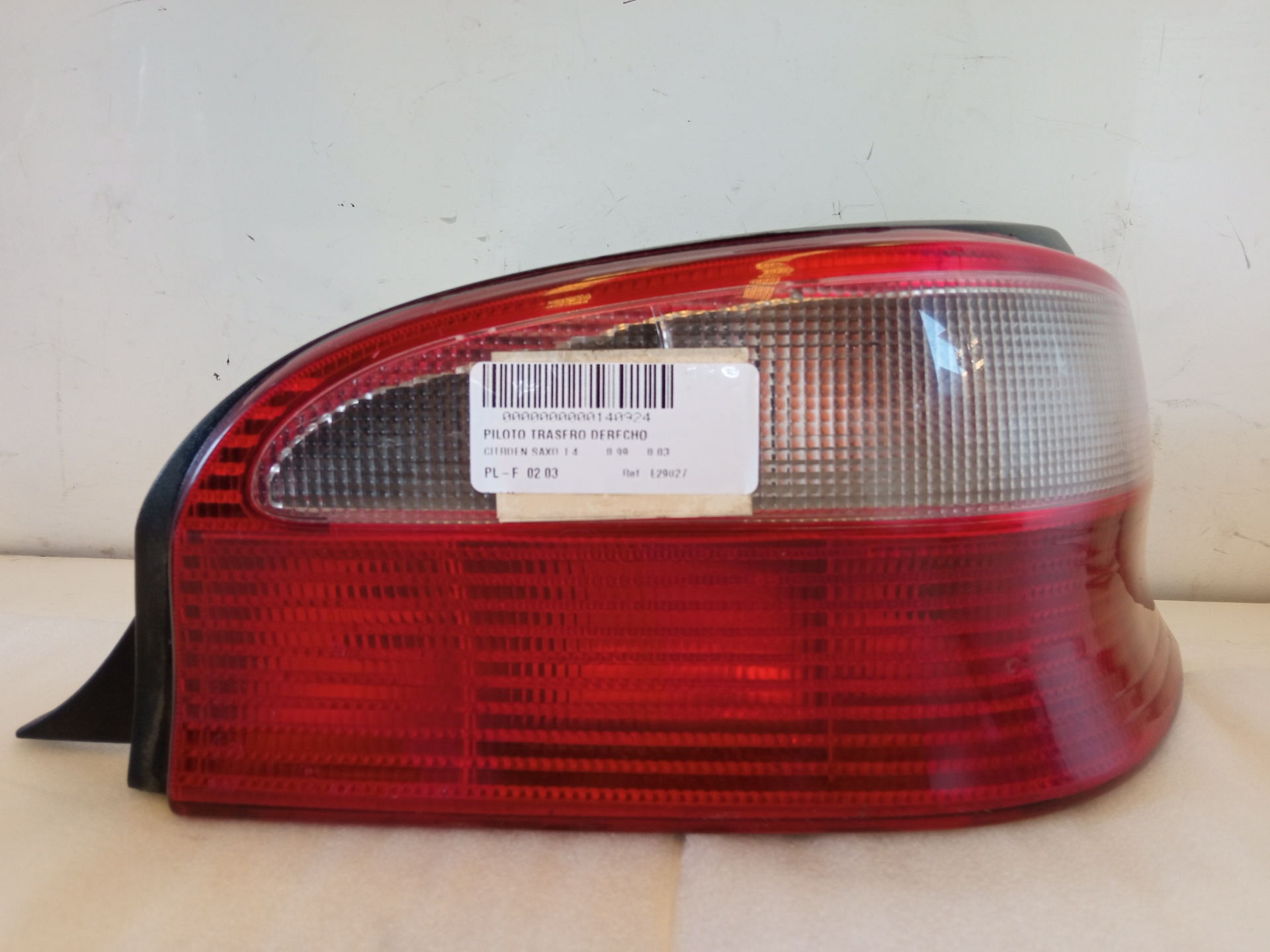 BMW M3 E36 (1992-1999) Rear Right Taillight Lamp E29027 25357122