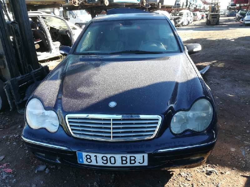 MERCEDES-BENZ C-Class W203/S203/CL203 (2000-2008) Vasemman etuoven ikkunansäädin A2037201746 25447684