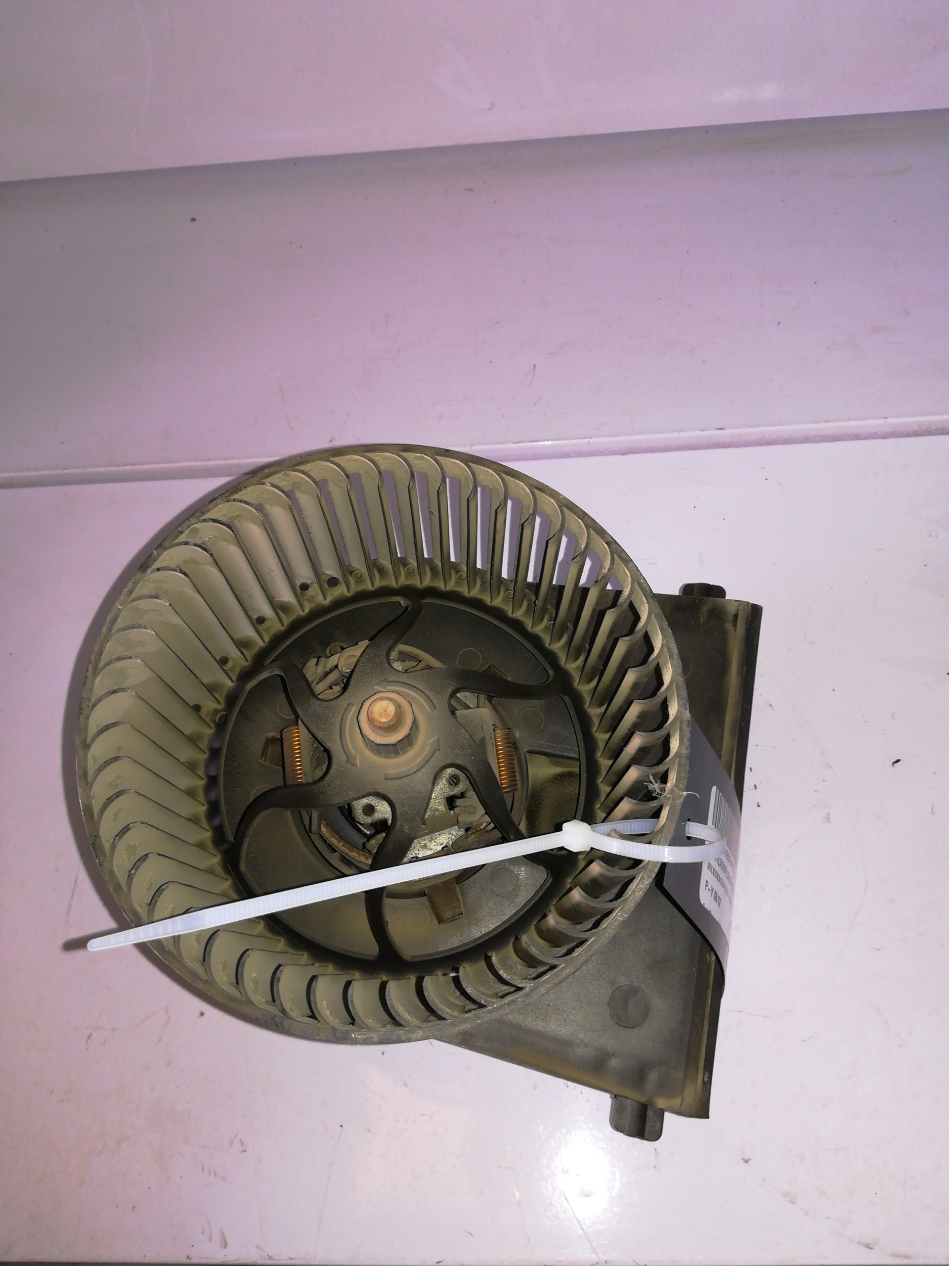 VOLKSWAGEN Bora 1 generation (1998-2005) Heater Blower Fan 1J1819021B 22376551