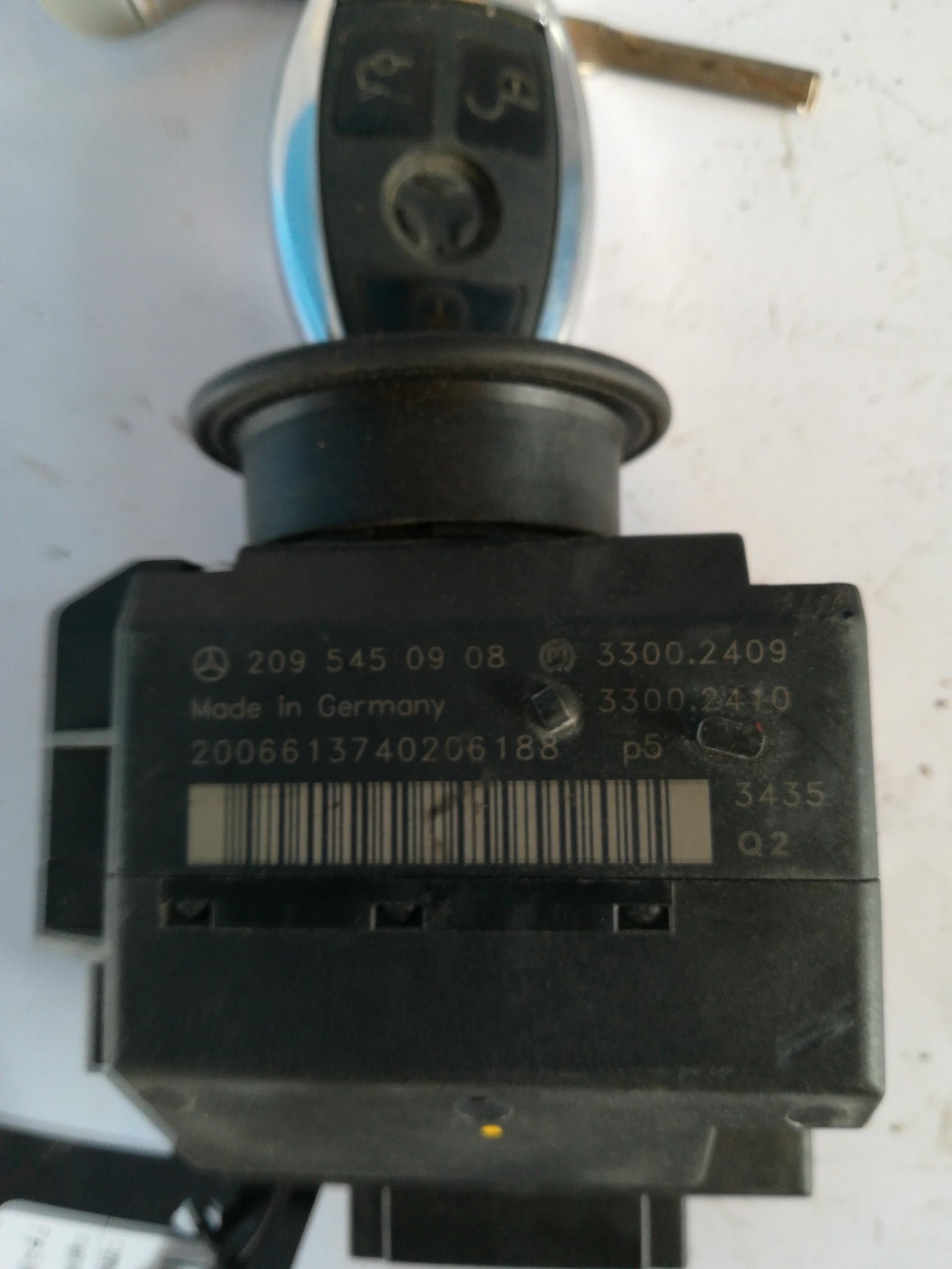 MERCEDES-BENZ C-Class W203/S203/CL203 (2000-2008) Ignition Lock 2095450908 22377147