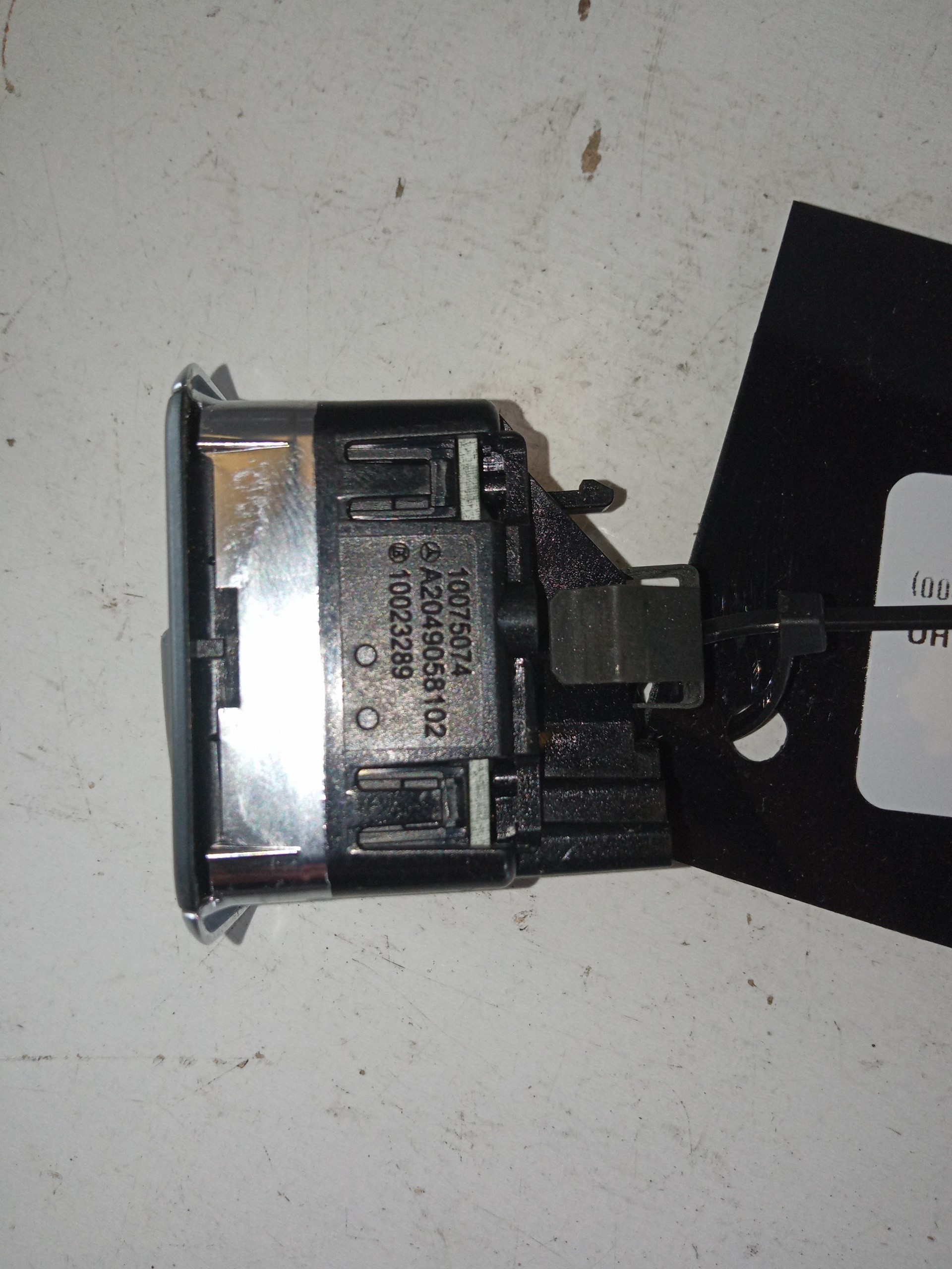 MERCEDES-BENZ B-Class W246 (2011-2020) Front Right Door Window Switch A2049058102, 4PINES 22387622
