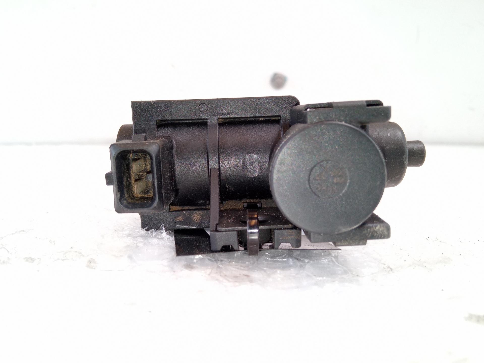 PEUGEOT Bipper 1 generation (2008-2020) Solenoid Valve 55228986 24869490