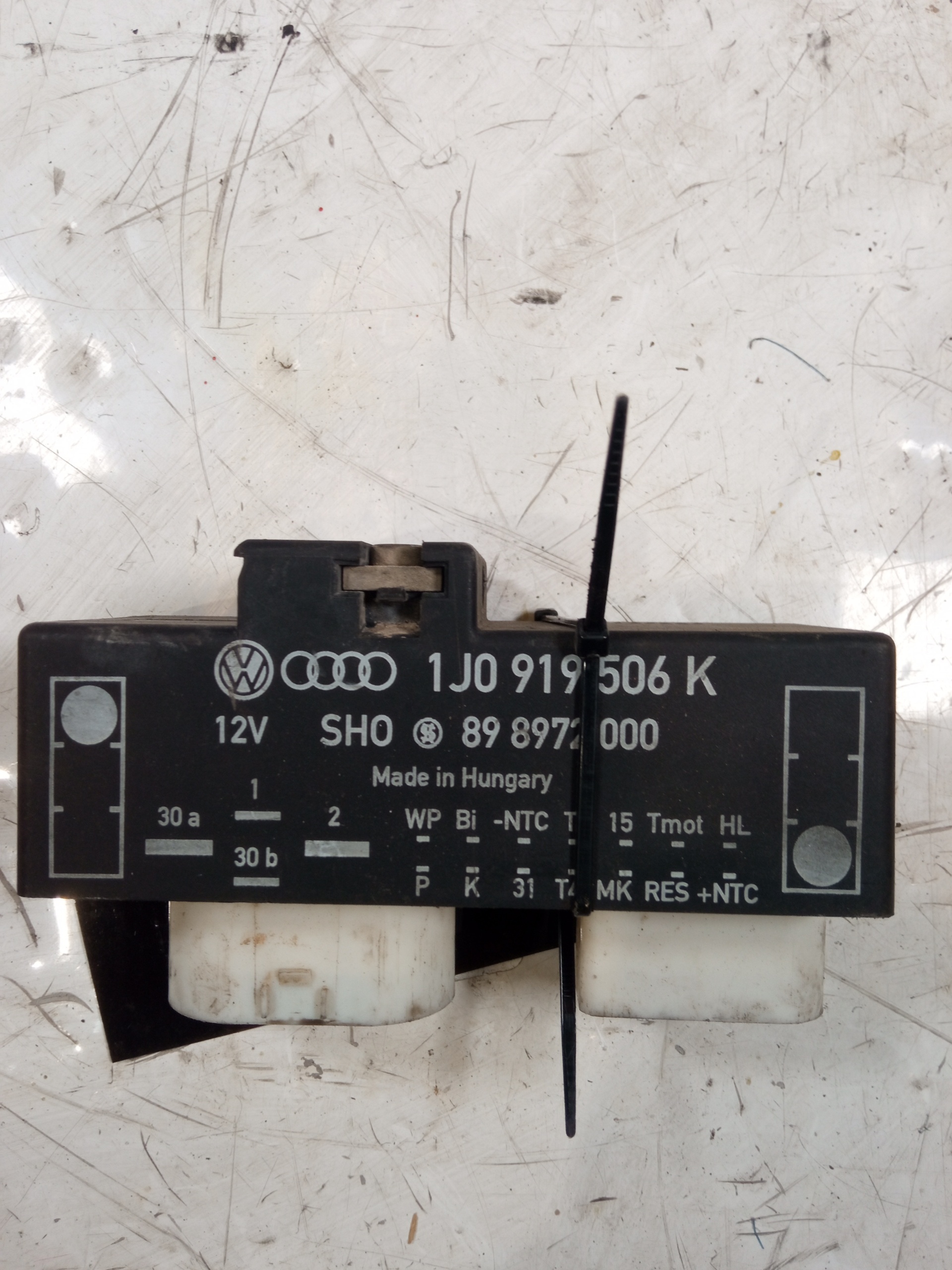 VOLKSWAGEN Golf 4 generation (1997-2006) Relays 1J0919506K 25211070