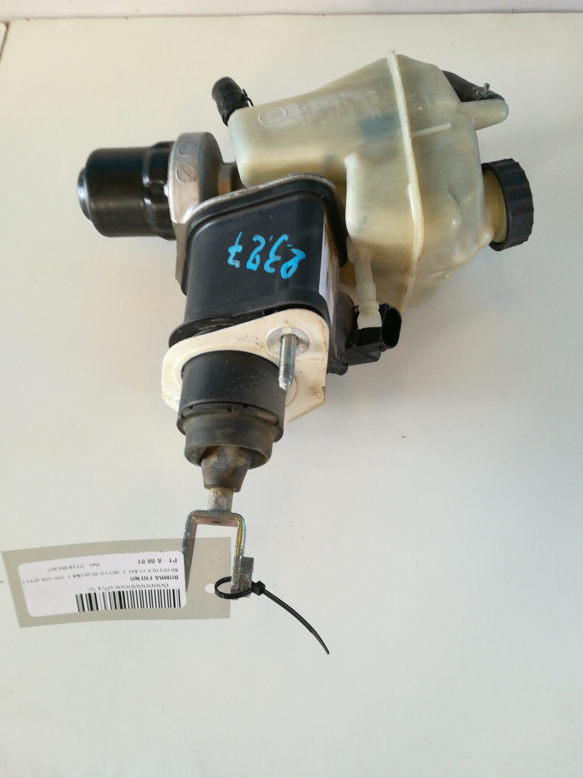 TOYOTA E-Class W211/S211 (2002-2009) Brake Cylinder 2114300302, 0204221045 22385538