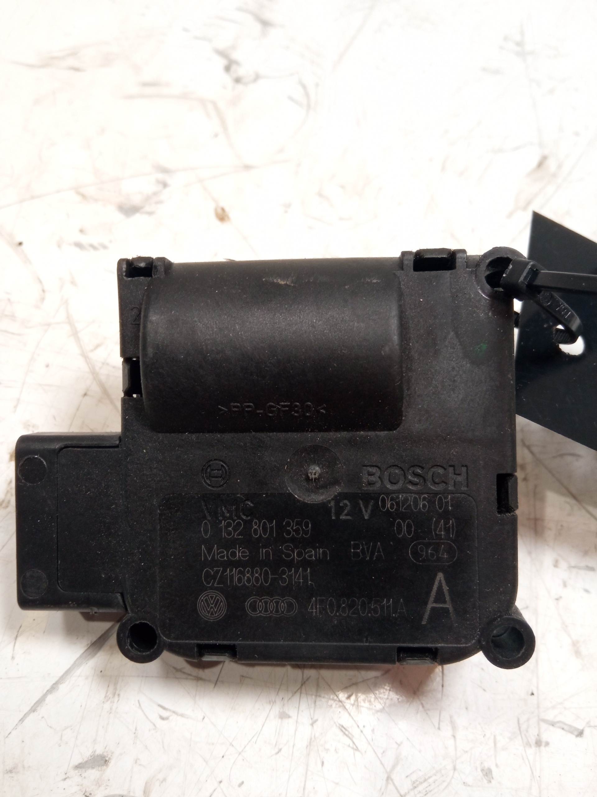 AUDI A6 C6/4F (2004-2011) Air Conditioner Air Flow Valve Motor 4F0820511A, 5PINES 24959039