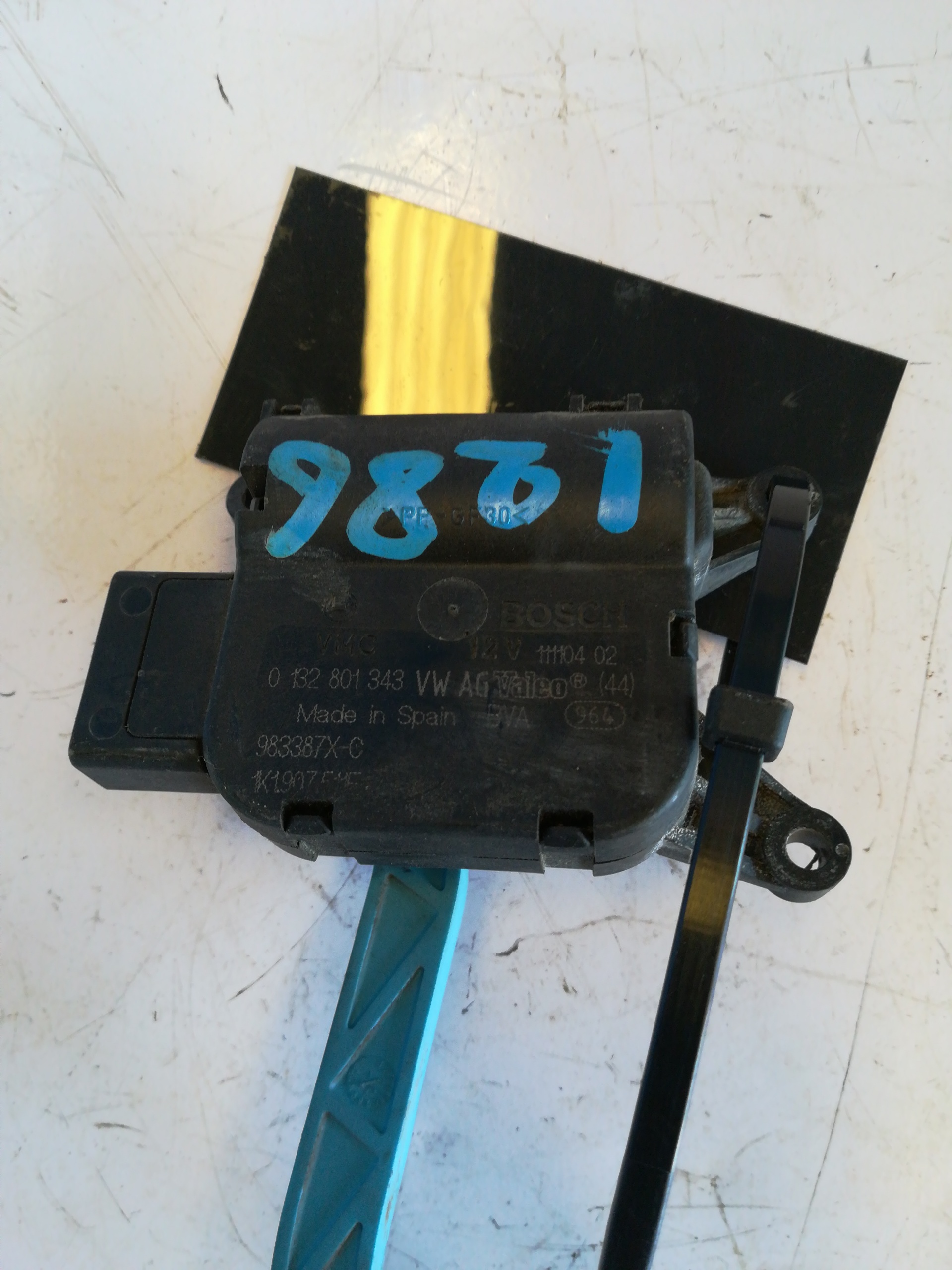 SEAT Toledo 3 generation (2004-2010) Air Conditioner Air Flow Valve Motor 0132801343 24958956