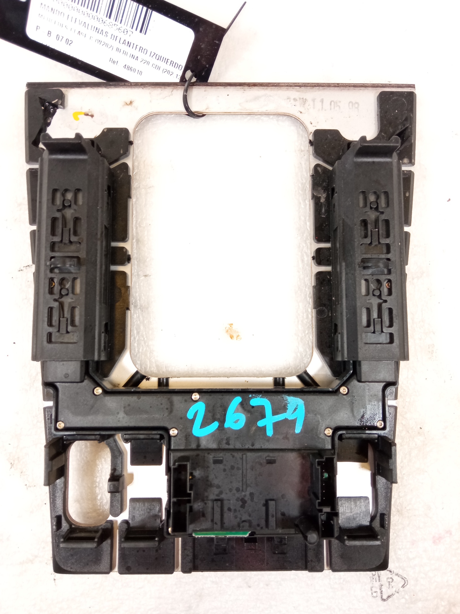 MERCEDES-BENZ C-Class W202/S202 (1993-2001) Front Left Door Window Switch 486010 24869418