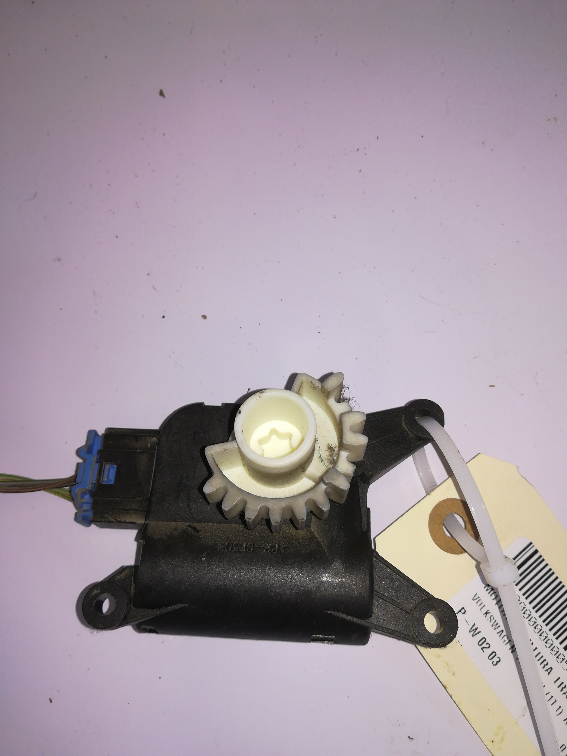 VOLKSWAGEN Touran 1 generation (2003-2015) Air Conditioner Air Flow Valve Motor 0132801337 25396457