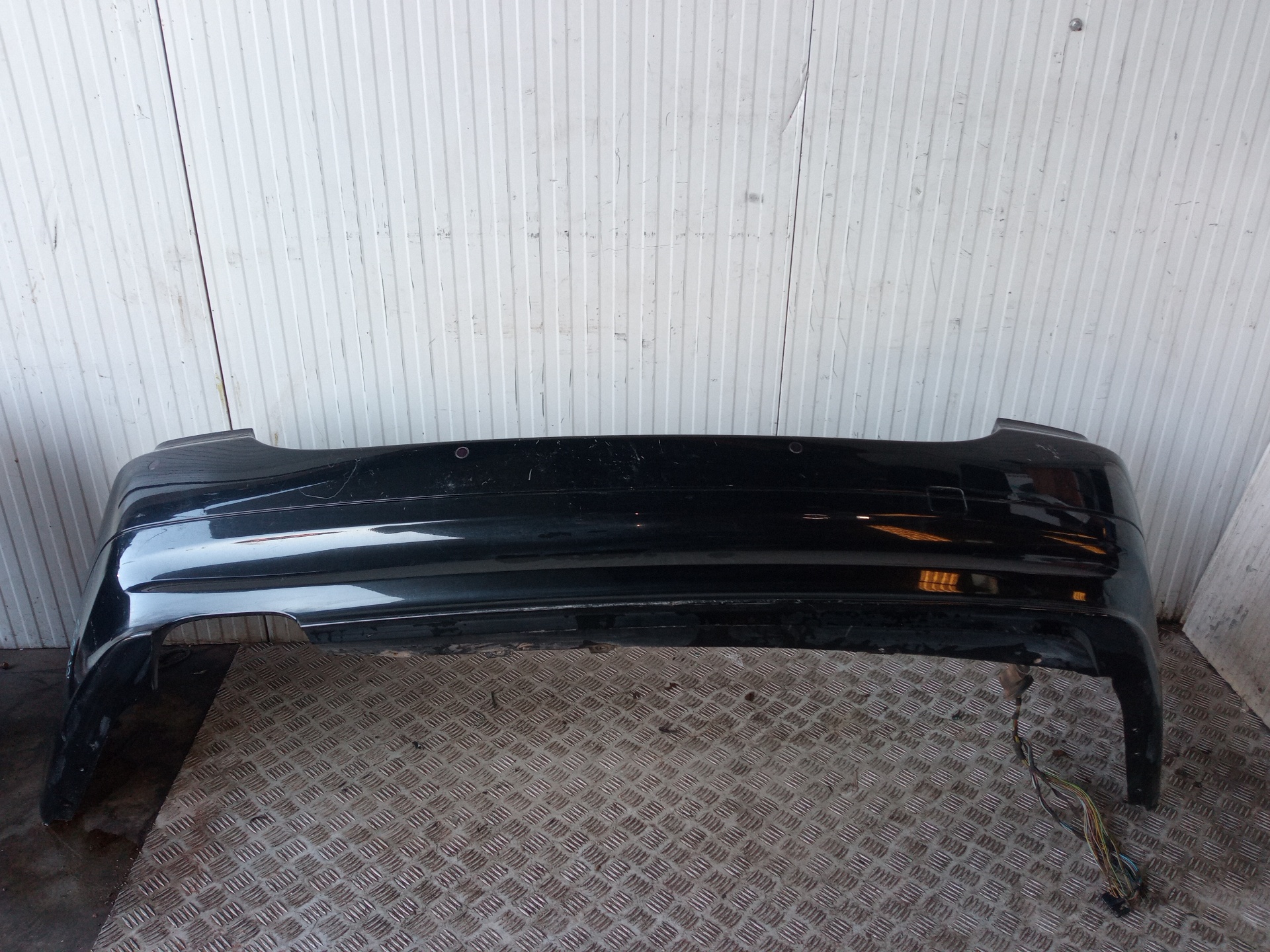 BMW 3 Series E90/E91/E92/E93 (2004-2013) Rear Bumper 25393053