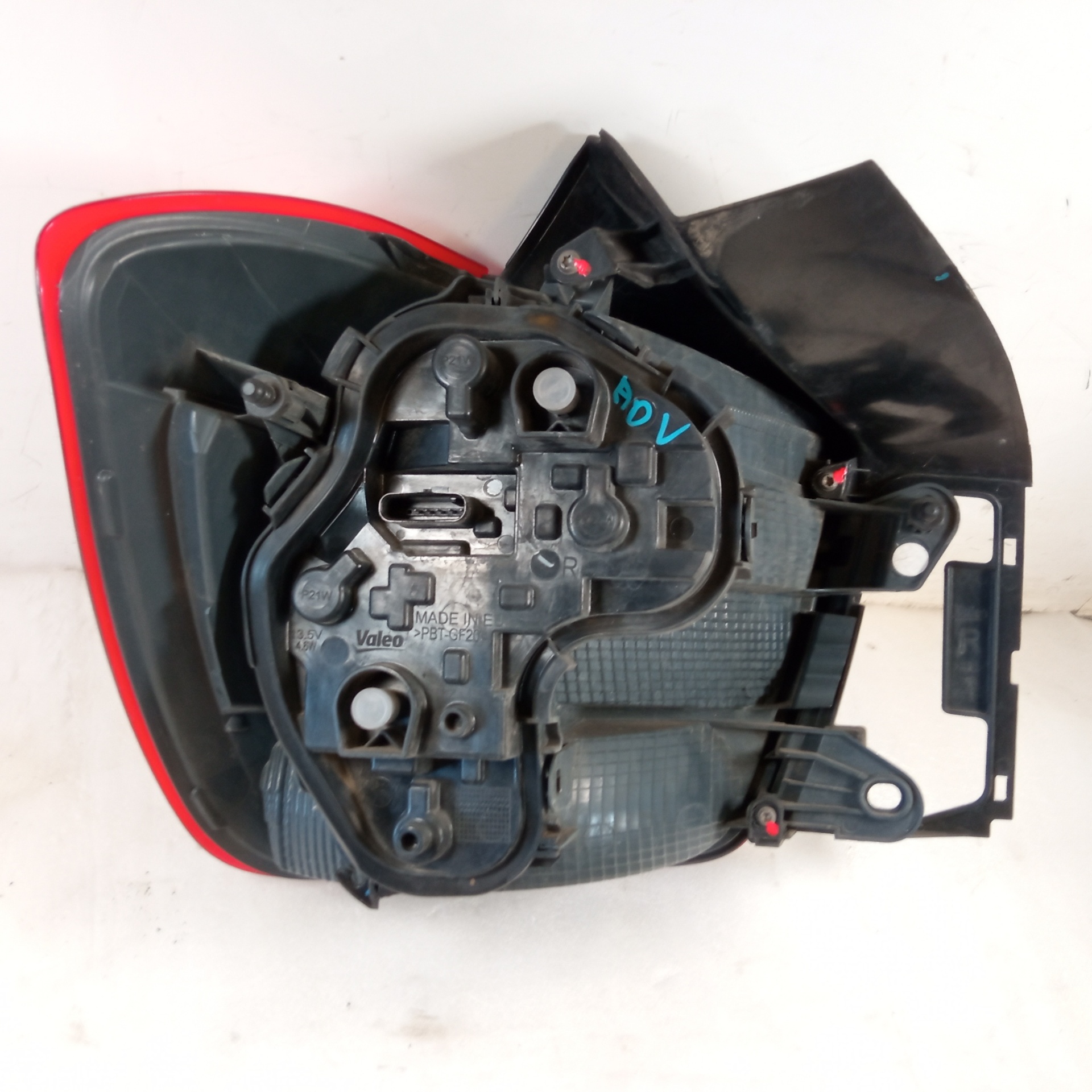 Piloto trasero derecho N47D20A 63217270096 de Bmw 1 (e81) 2006-2011 177 CV - pieza usada