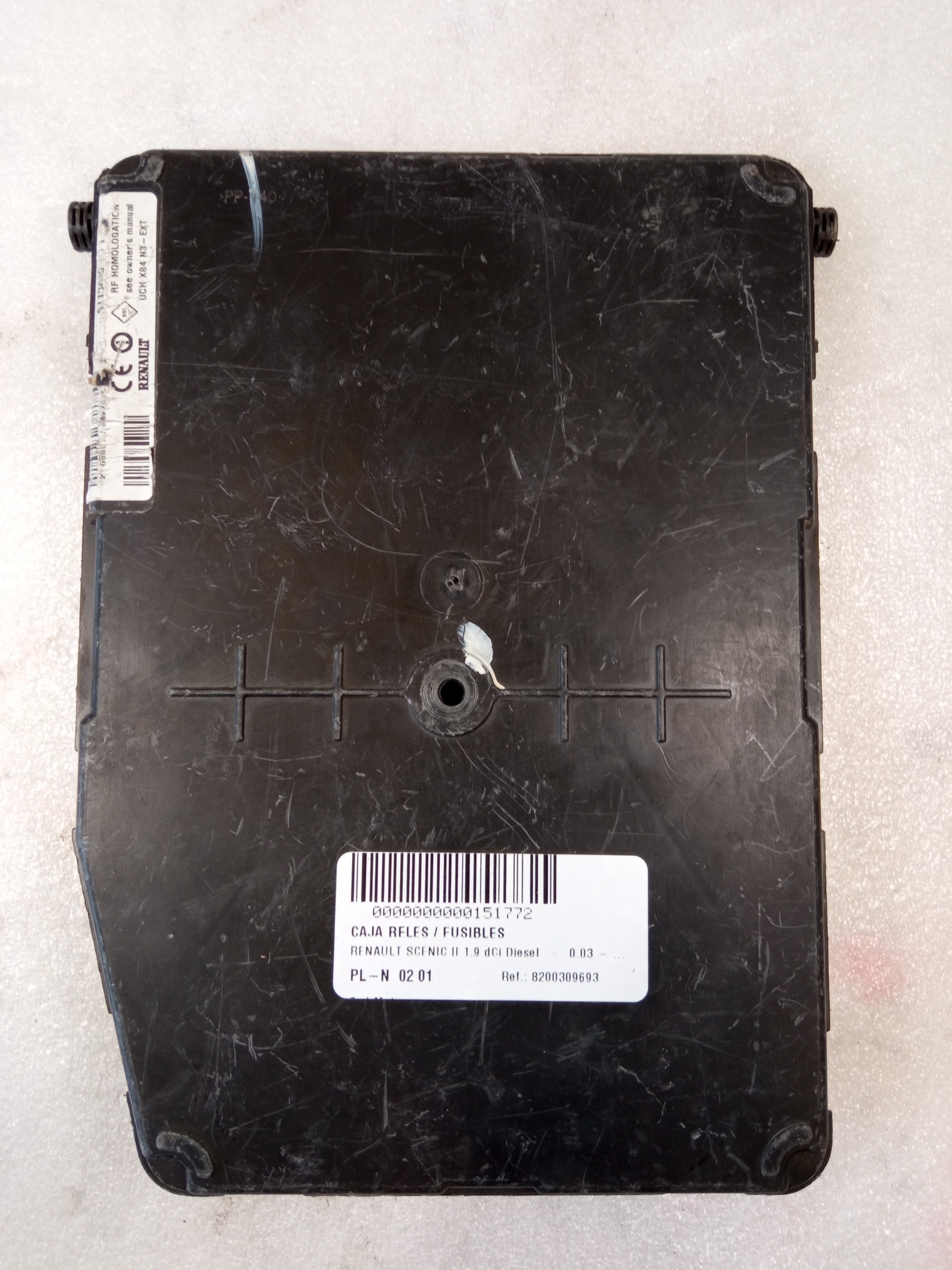 Caja de relés / fusibles K9K728 8200309693 de Renault Grand scénic ii (jm0/1_) 2004-2006