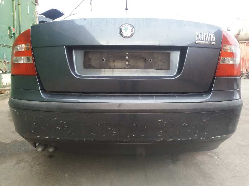 SKODA Octavia 2 generation (2004-2013) Помпа кондиціонера 811057002 19379262