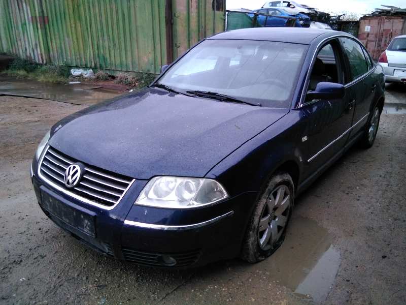 VOLKSWAGEN Passat B5 (1996-2005) Крышка клапана 19326613