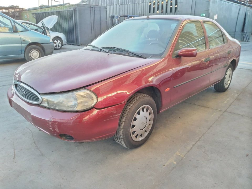 FORD Mondeo 2 generation (1996-2000) Кнопка стеклоподъемника передней левой двери 97BG14529AA 19376608