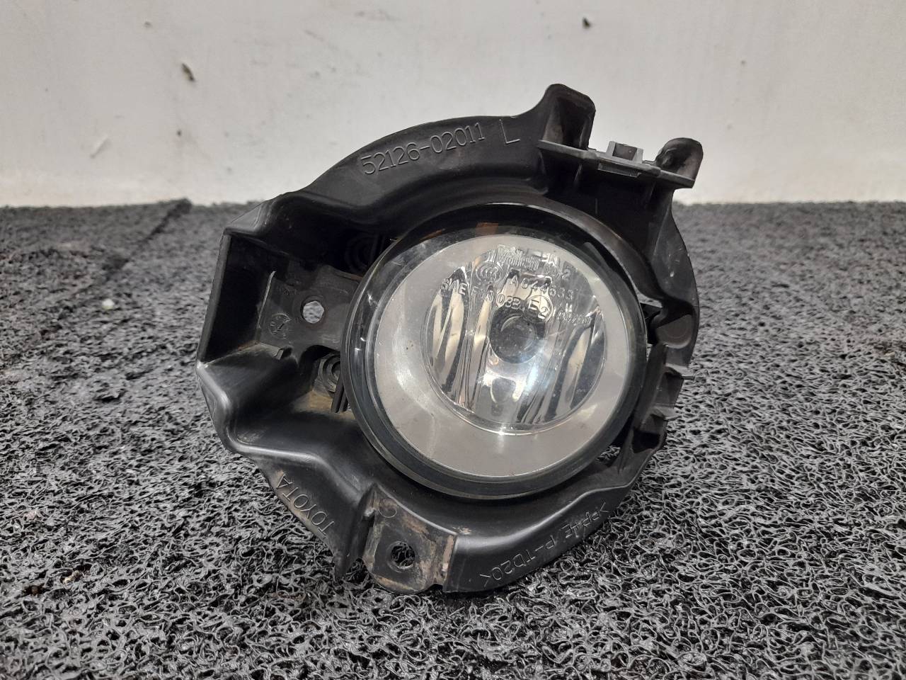 TOYOTA Auris 2 generation (2012-2015) Feu antibrouillard avant gauche 812200D042 19363823