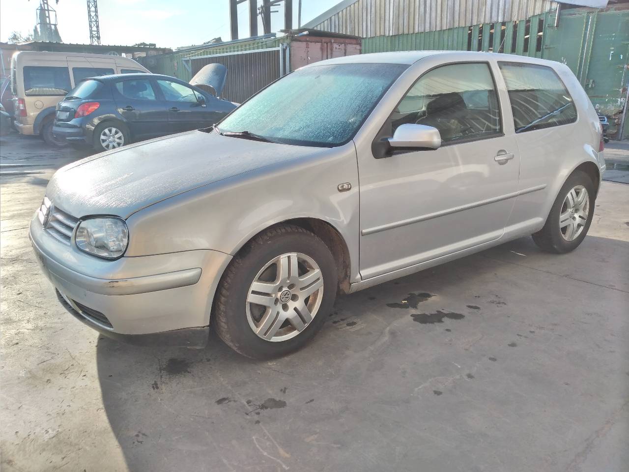 VOLKSWAGEN Bora 1 generation (1998-2005) Форсунка 038130073AL 19355546