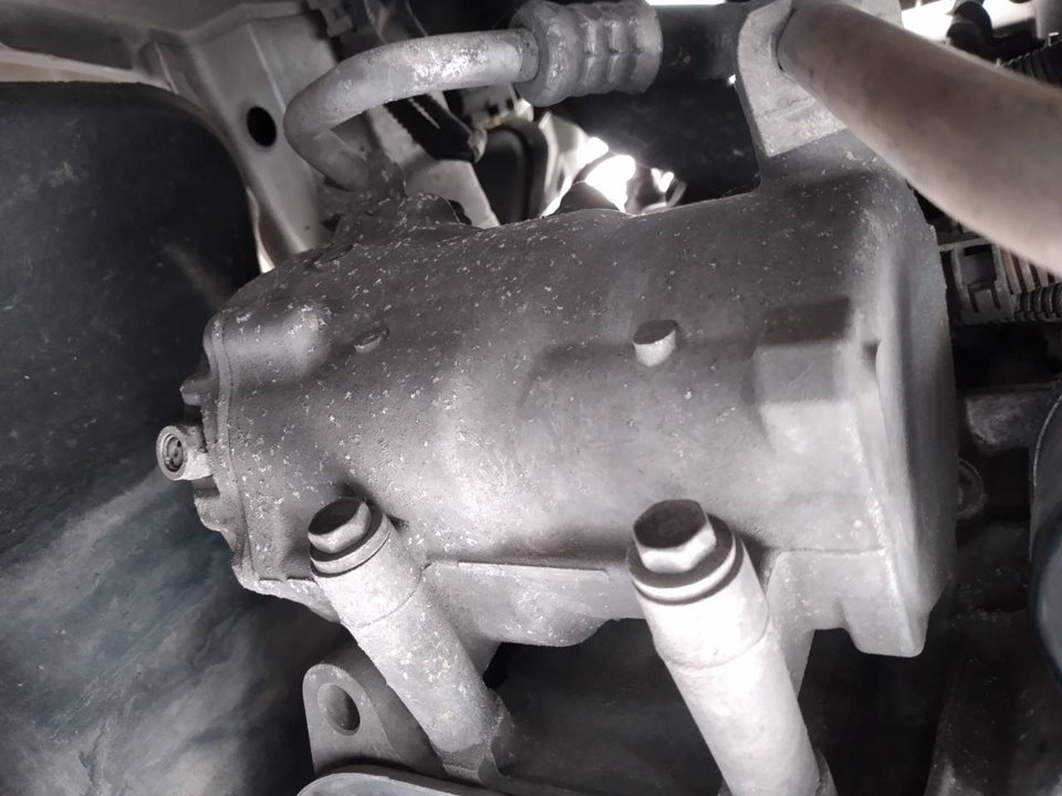 TOYOTA Prius 2 generation (XW20) (2003-2011) Hасос кондиционера 27323168