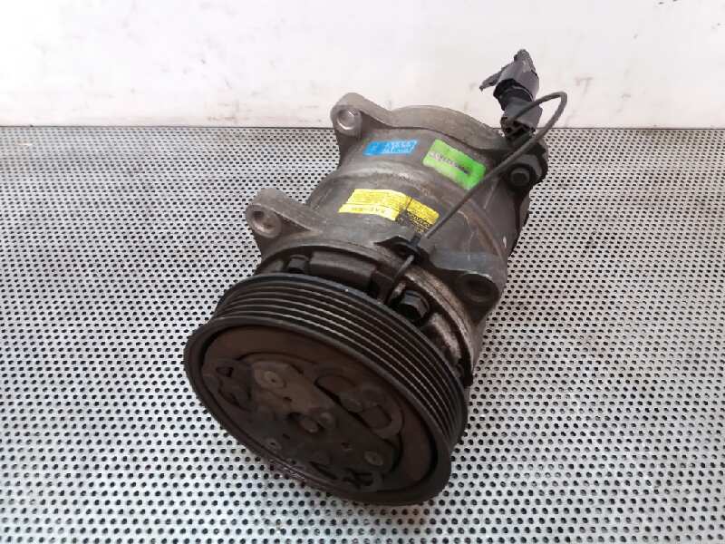 VOLVO S40 1 generation (1996-2004) Air Condition Pump 30613408 24862765