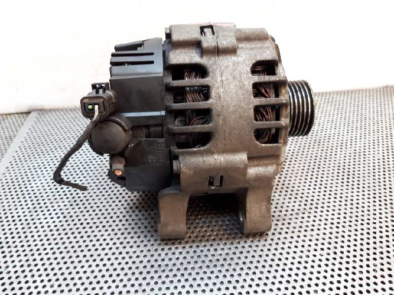 CITROËN C2 1 generation (2003-2009) Alternator 9649611780 19311798