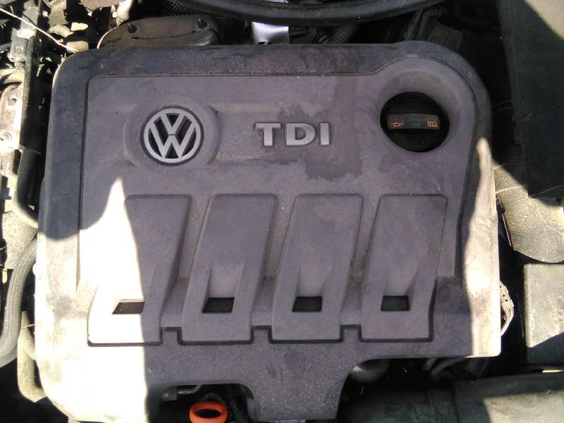 VOLKSWAGEN Golf 5 generation (2003-2009) Priekšējo kreiso durvju slēdzene 5K1837015B 19342968