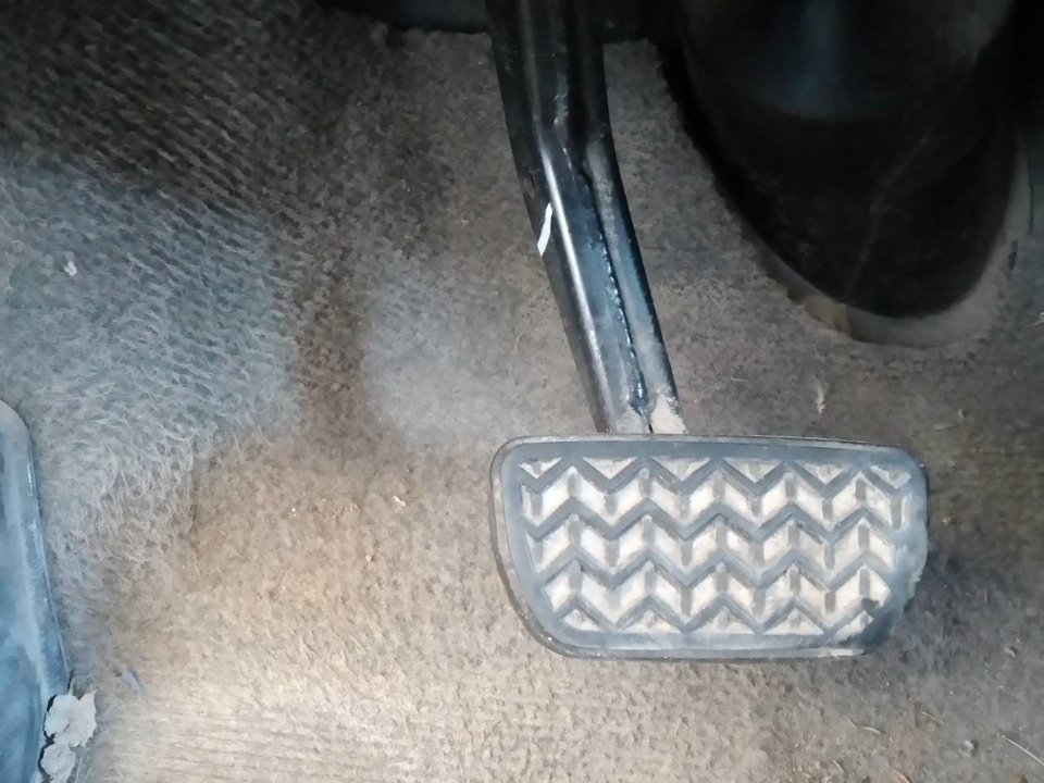 TOYOTA Prius 2 generation (XW20) (2003-2011) Brake Pedal 27323204