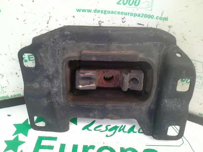 Soporte motor izquierdo KKDB 5M517M121 de Ford Focus sedán (dfw) 1999-2004 116 CV - pieza usada