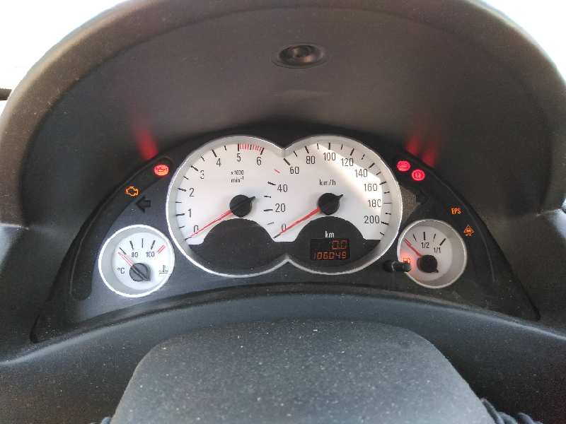 OPEL Corsa C (2000-2006) Музичний плеєр без GPS 13122929 19281184